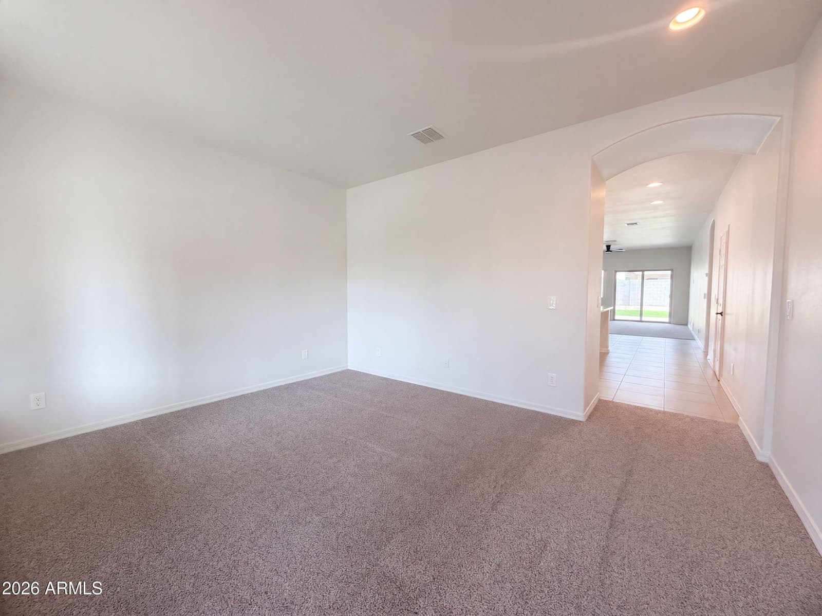 810 W Whistling Thorn Avenue, San Tan Valley, AZ 85140 — photo 8 of 17