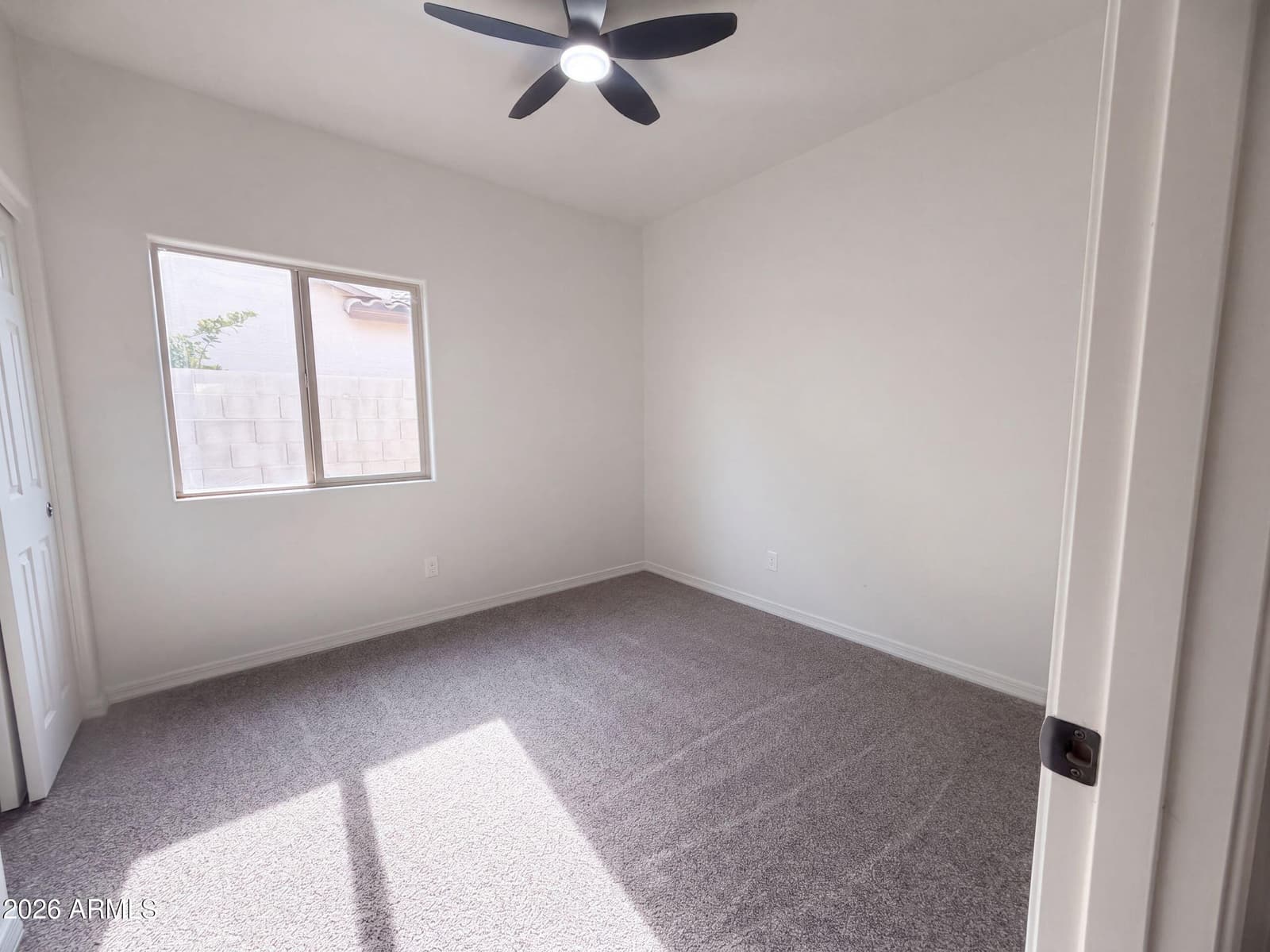 810 W Whistling Thorn Avenue, San Tan Valley, AZ 85140 — photo 11 of 17