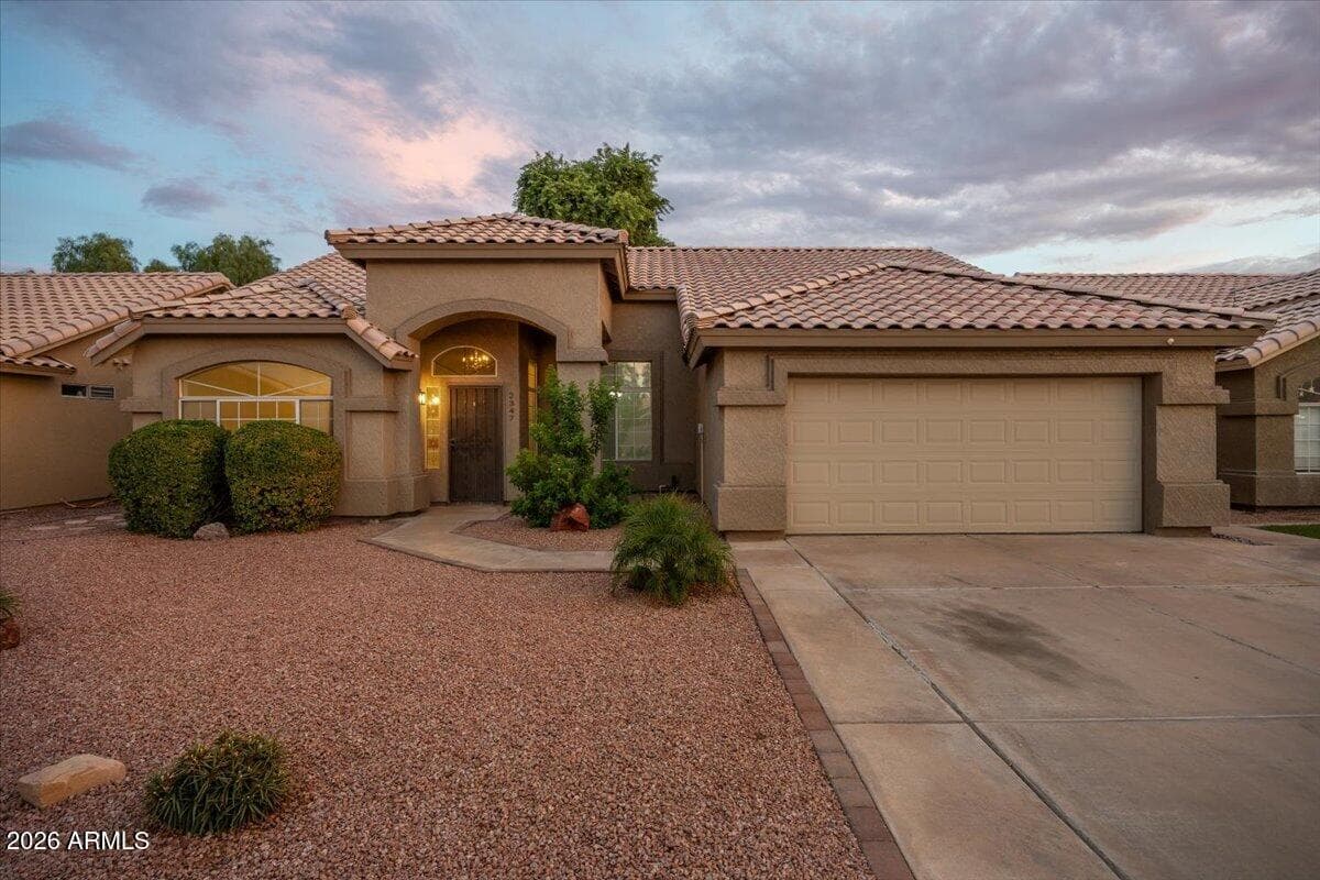 2347 E Ranch Road, Gilbert, AZ 85296 — photo 2 of 39