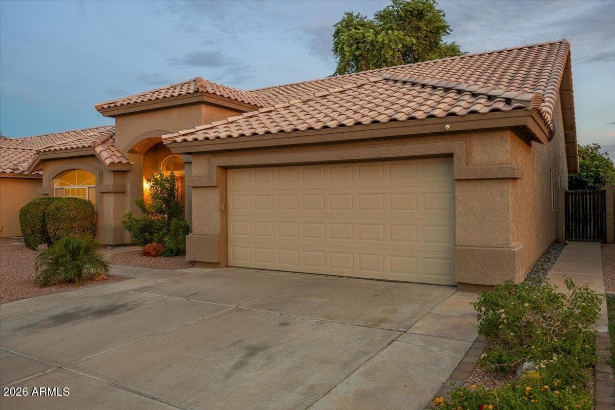 2347 E Ranch Road, Gilbert, AZ 85296 — photo 3 of 39