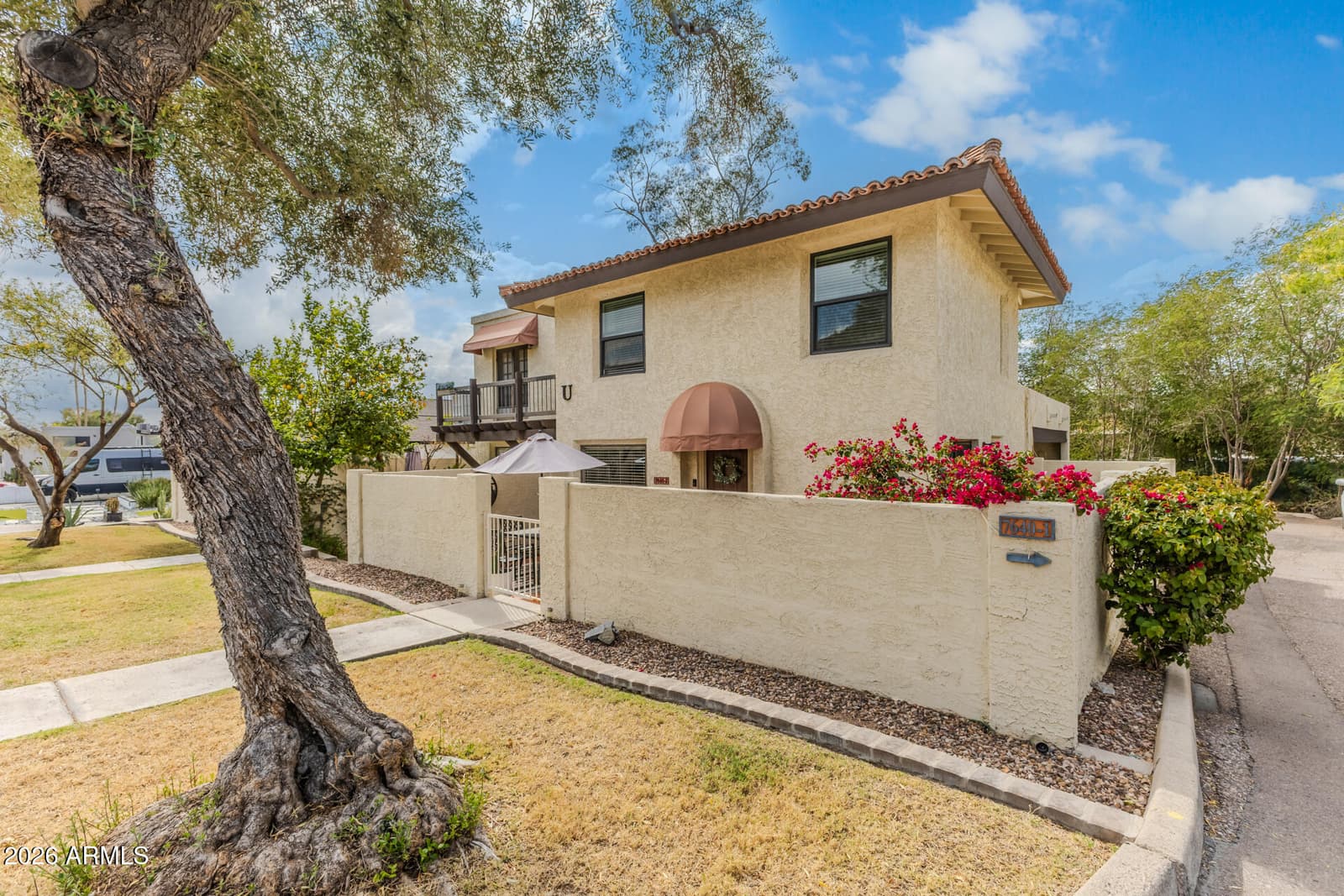 7640 N Dreamy Draw Drive 3, Phoenix, AZ 85020 — photo 2 of 33