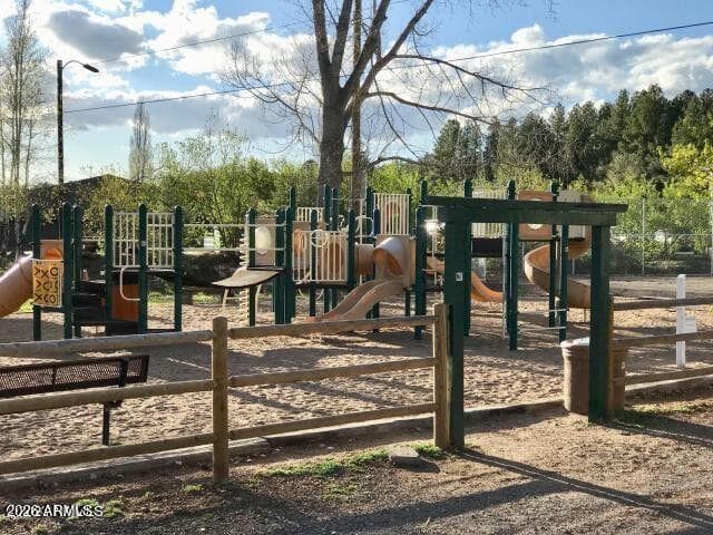 735 E Reindeer Drive, Munds Park, AZ 86017 — photo 29 of 48
