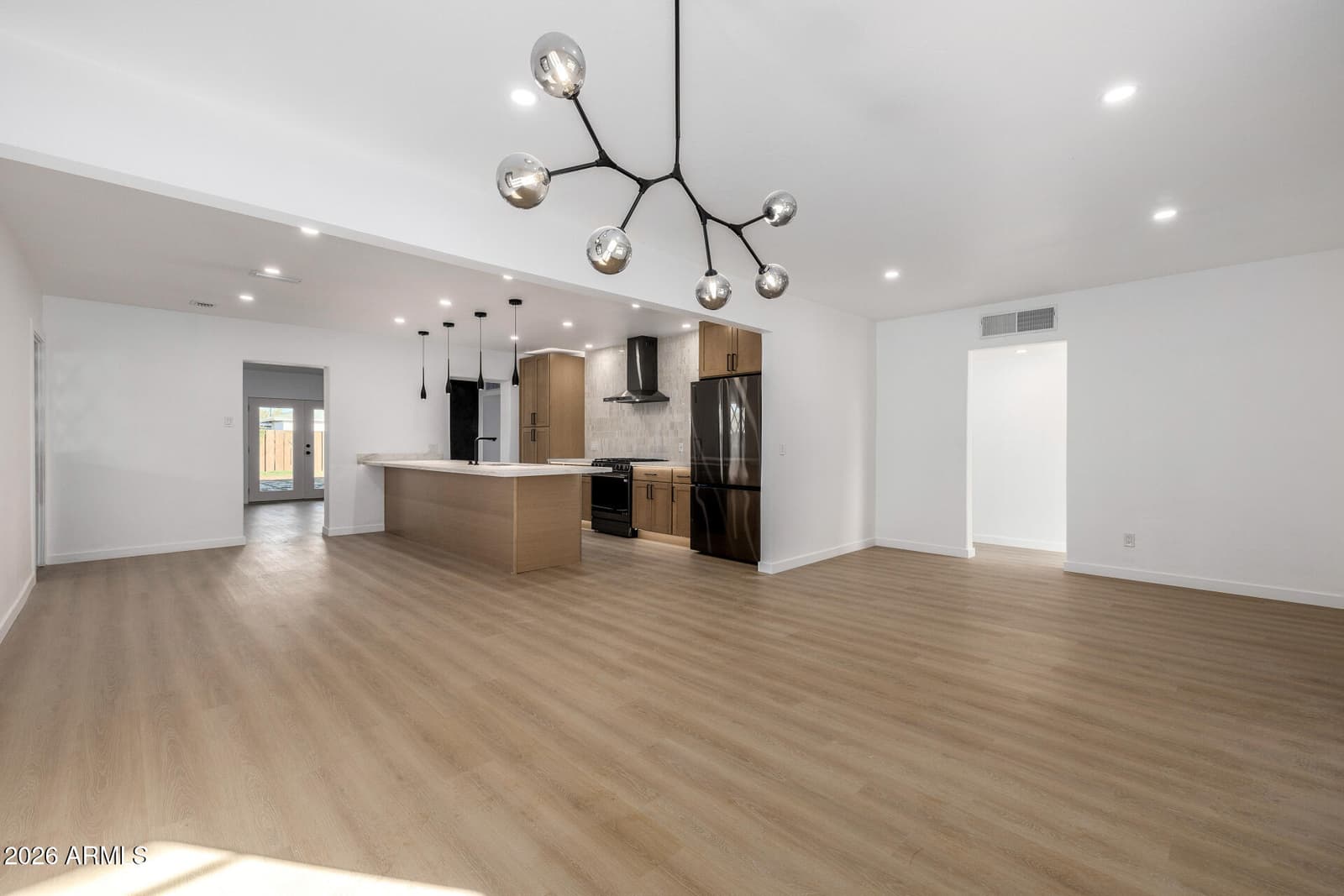 3321 N 17th Drive, Phoenix, AZ 85015 — photo 17 of 95