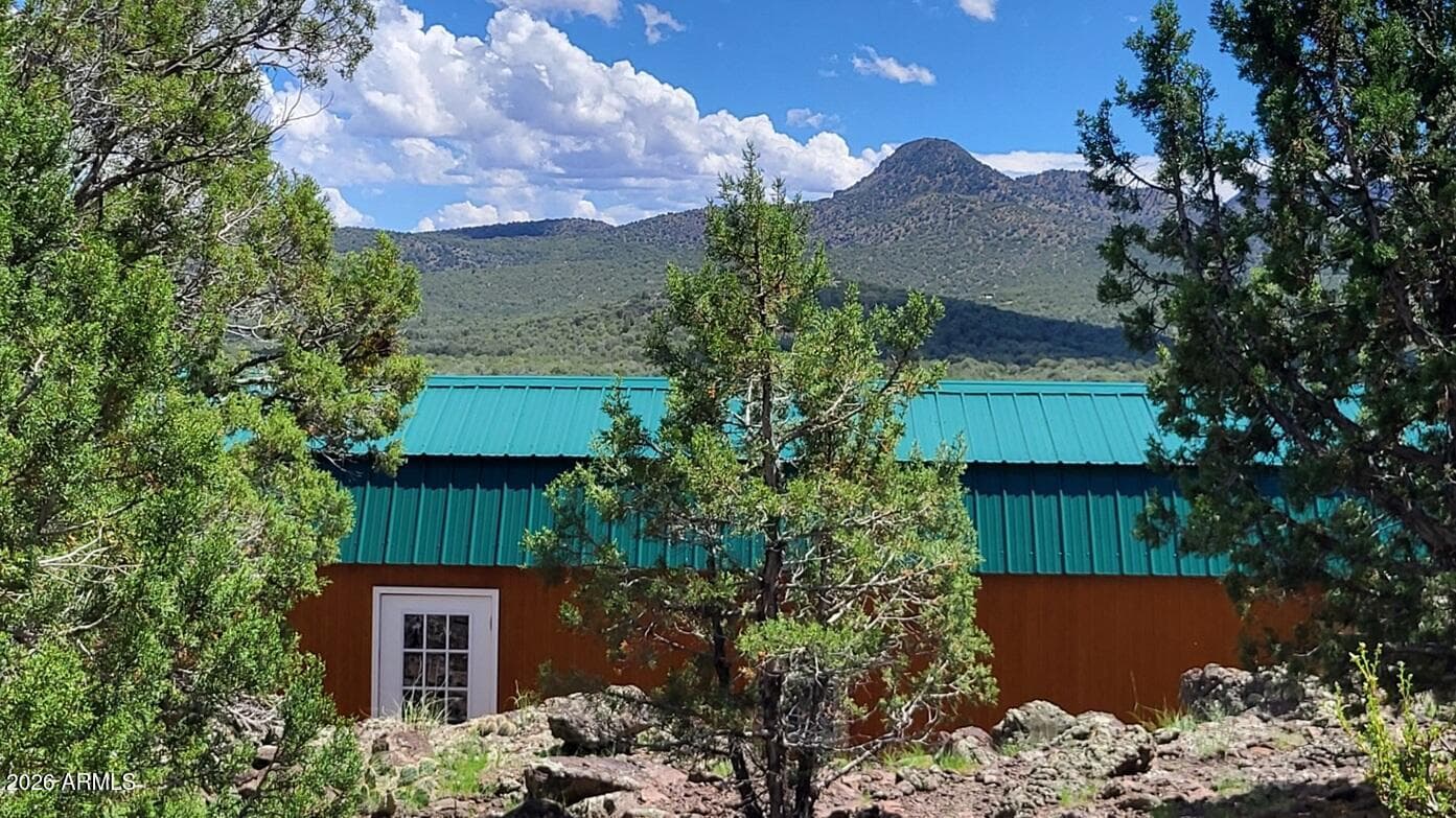 13664 Round Mountain Expressway, Williams, AZ 86046 — photo 3 of 43