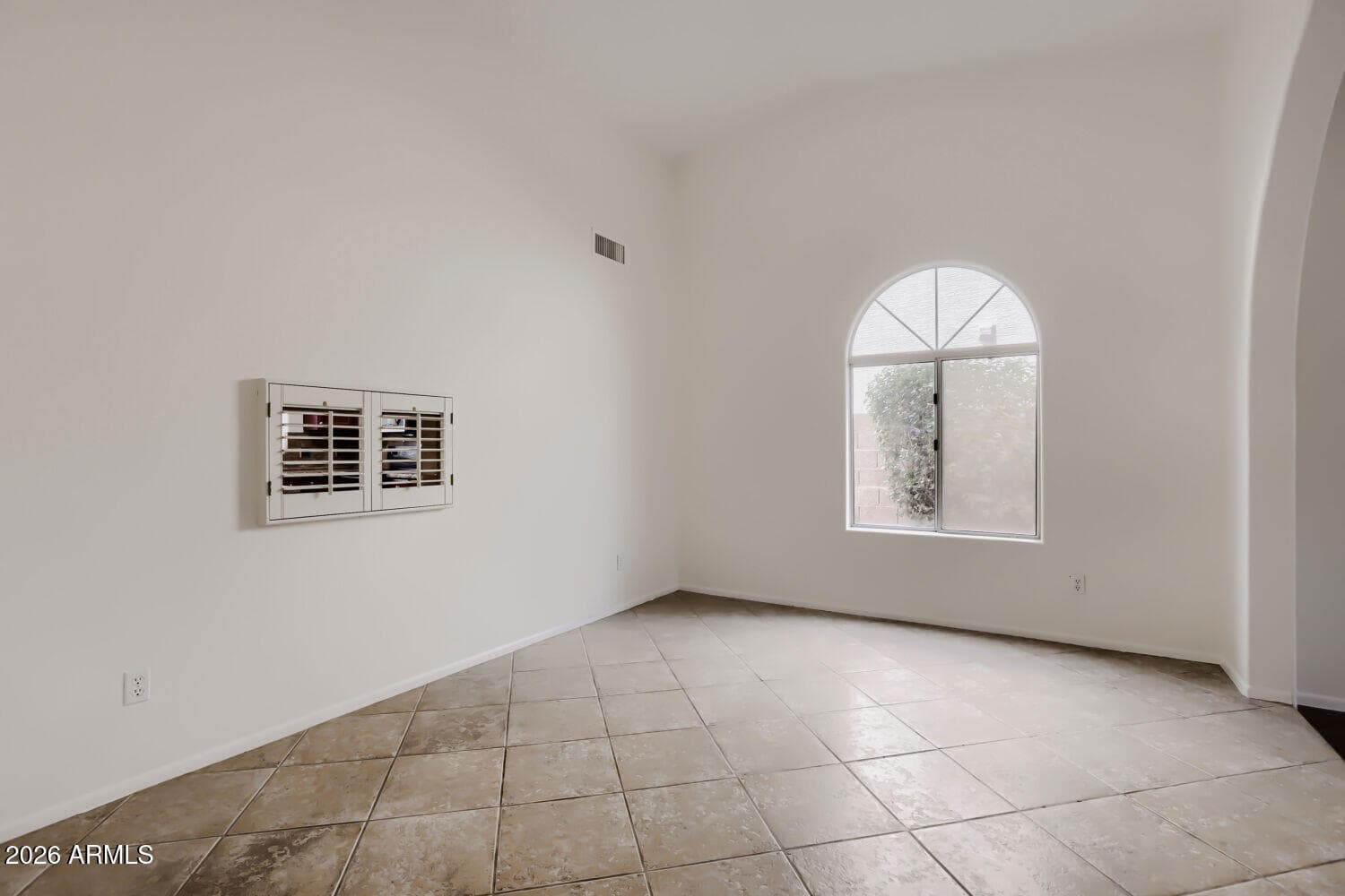 5615 E Kings Avenue, Scottsdale, AZ 85254 — photo 7 of 28