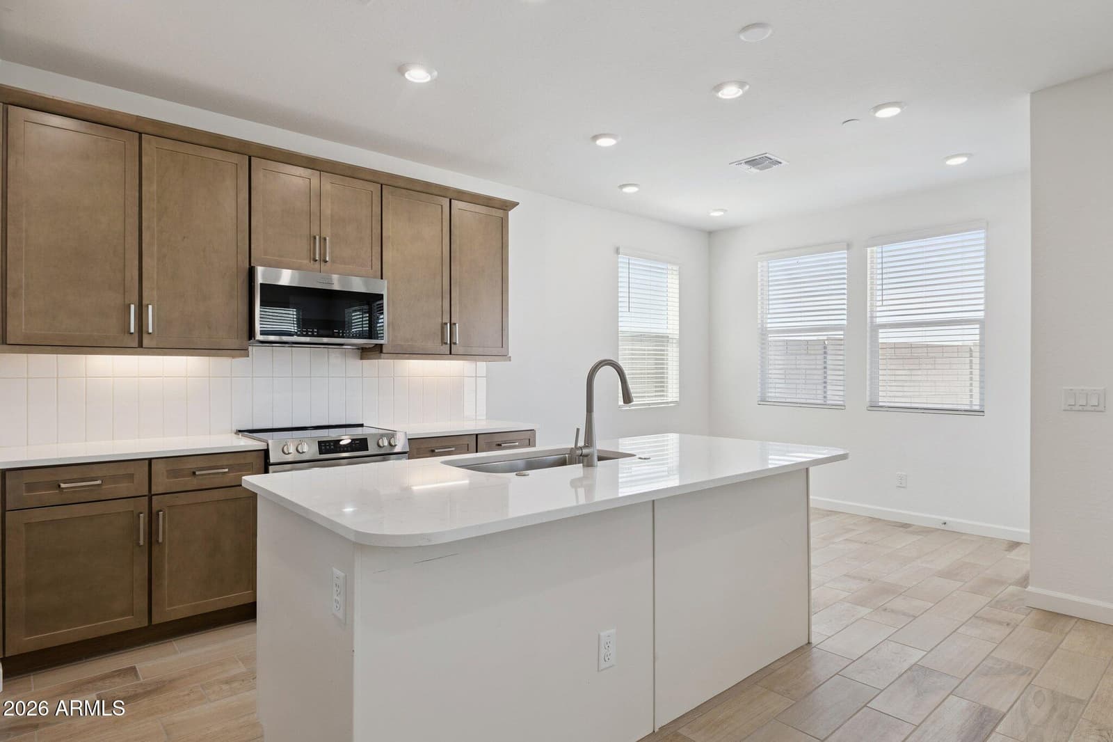 32696 N Smoke View Trail, Peoria, AZ 85383 — photo 5 of 39