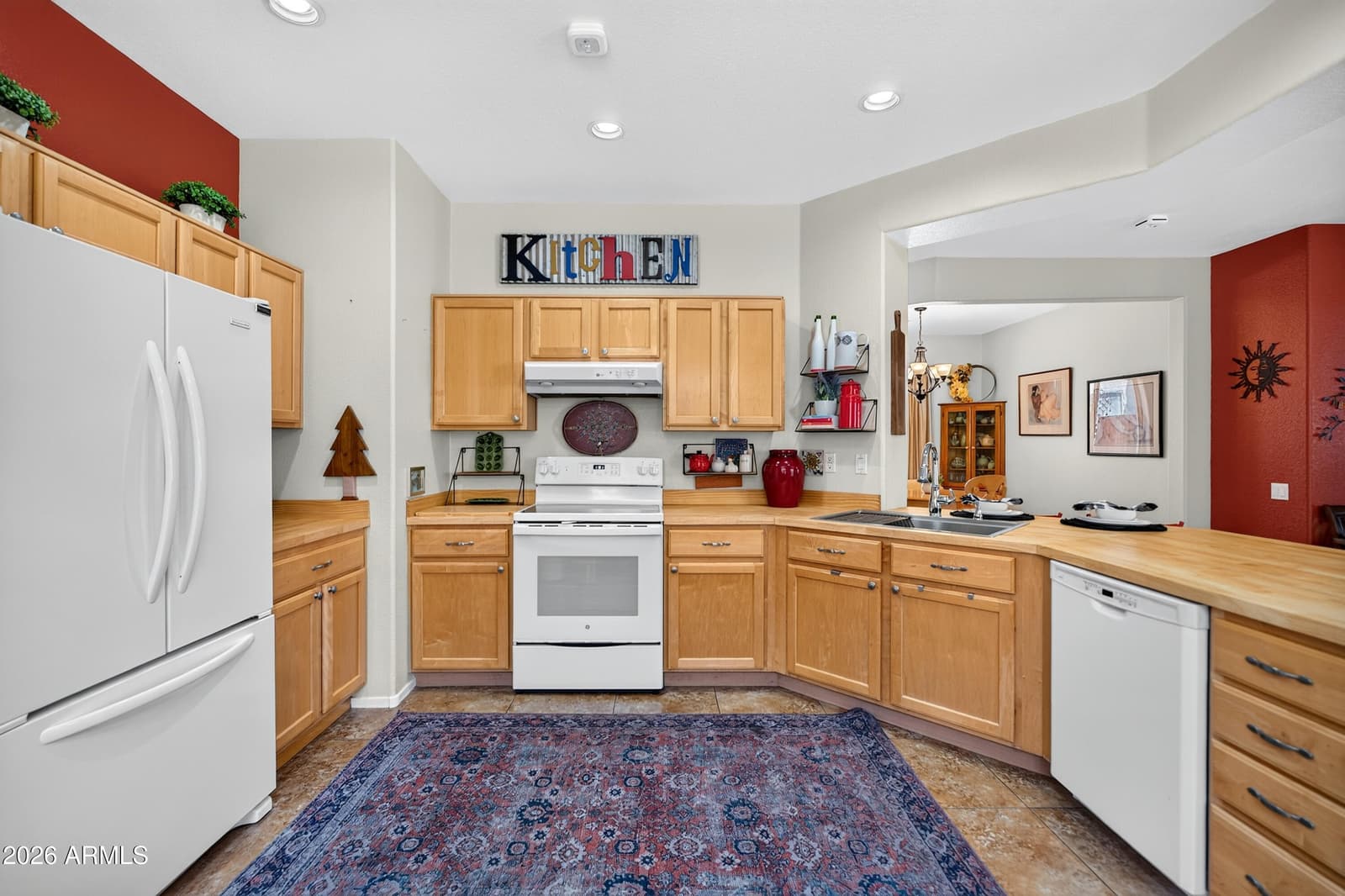 10944 E Boston Street, Apache Junction, AZ 85120 — photo 11 of 33