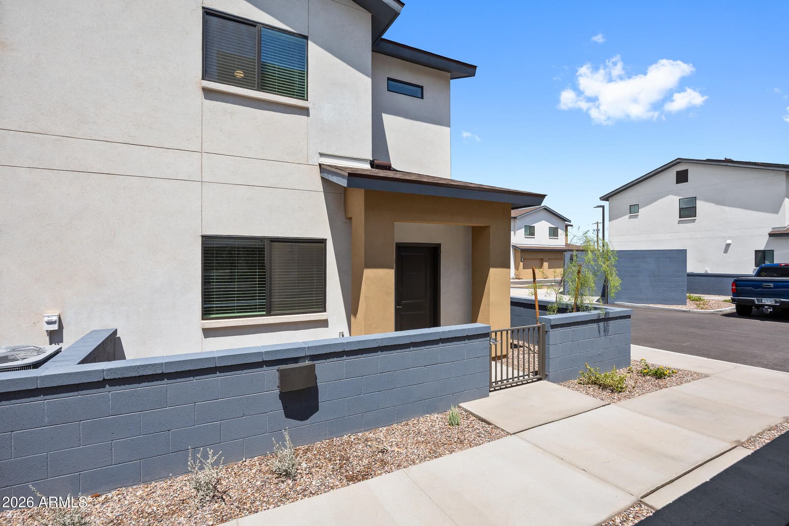 2321 E McArthur Drive, Tempe, AZ 85288 — photo 2 of 25