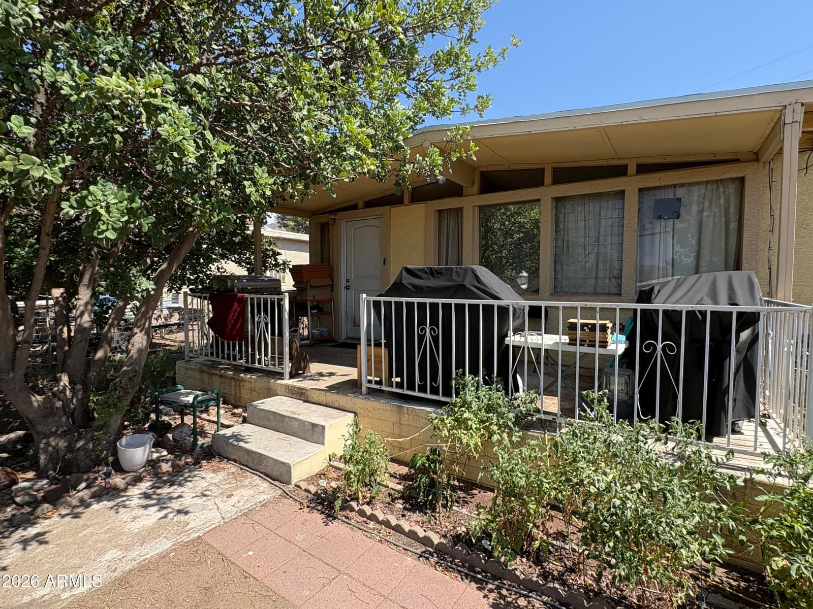 108 W Gorham Street, Superior, AZ 85173 — photo 8 of 19
