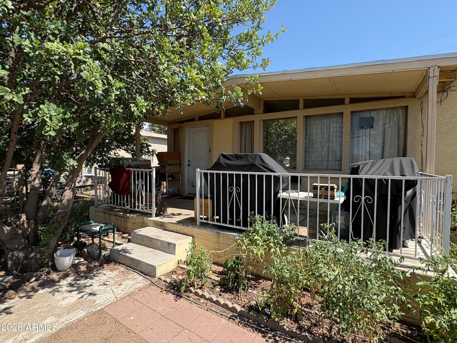 108 W Gorham Street, Superior, AZ 85173 — photo 9 of 19