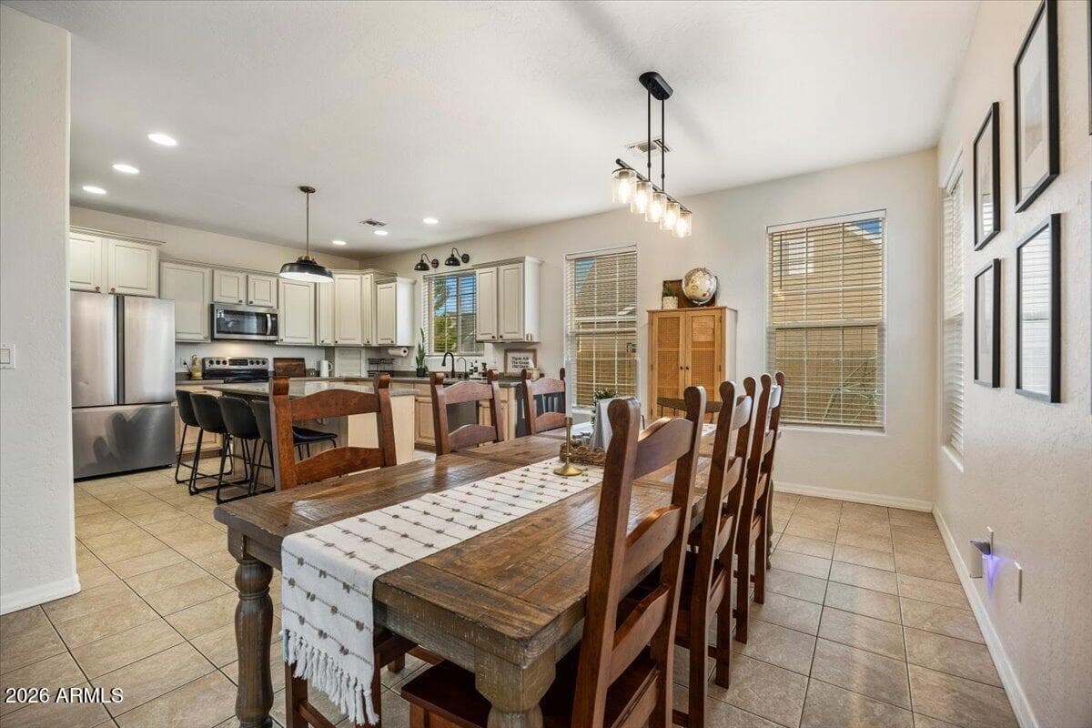 1730 N Medina Loop, Show Low, AZ 85901 — photo 11 of 47