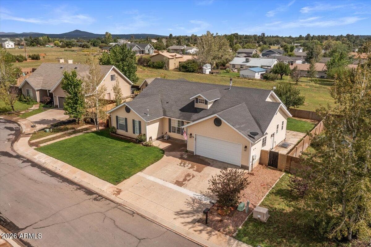 1730 N Medina Loop, Show Low, AZ 85901 — photo 37 of 47