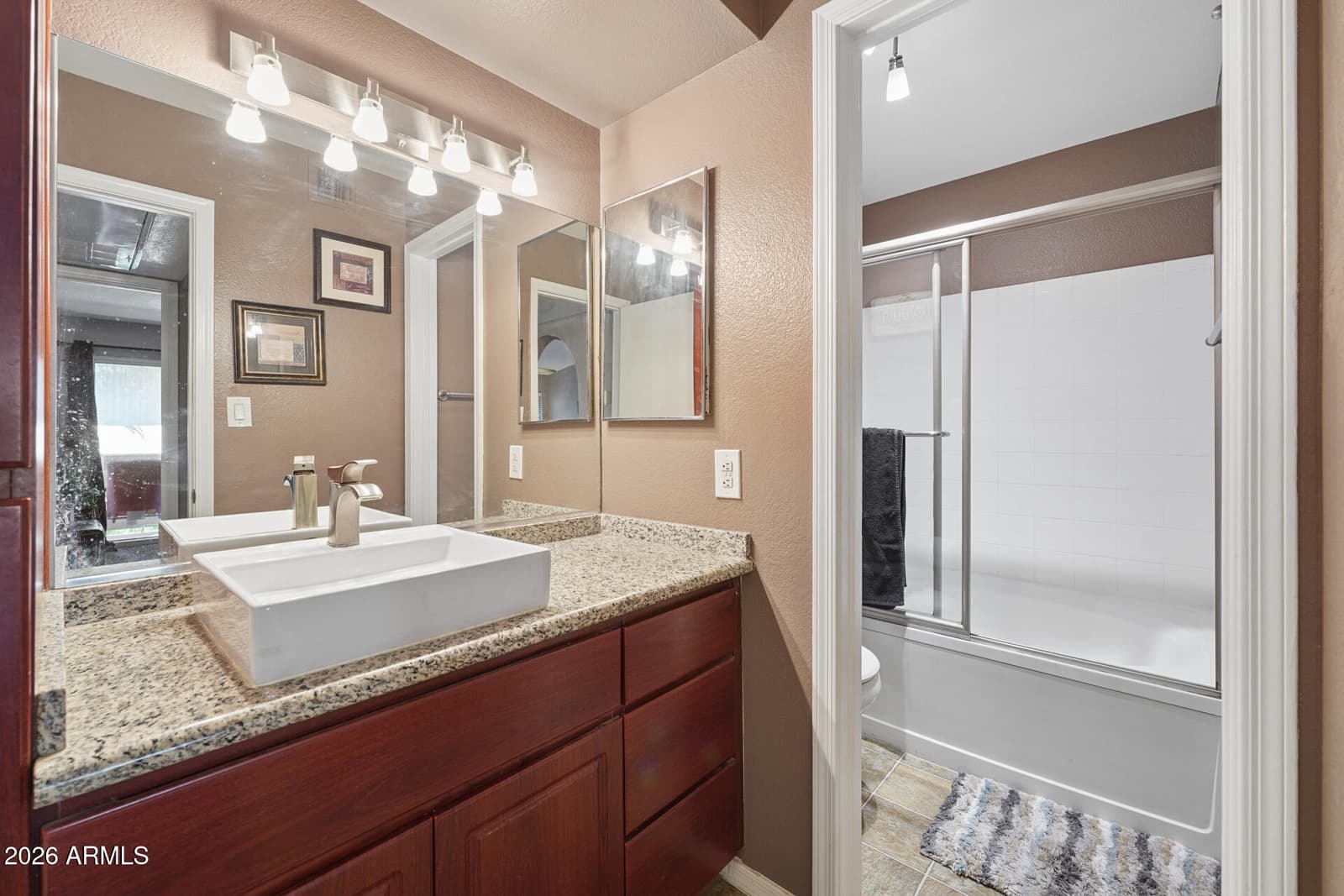 1880 E Morten Avenue 214, Phoenix, AZ 85020 — photo 16 of 22