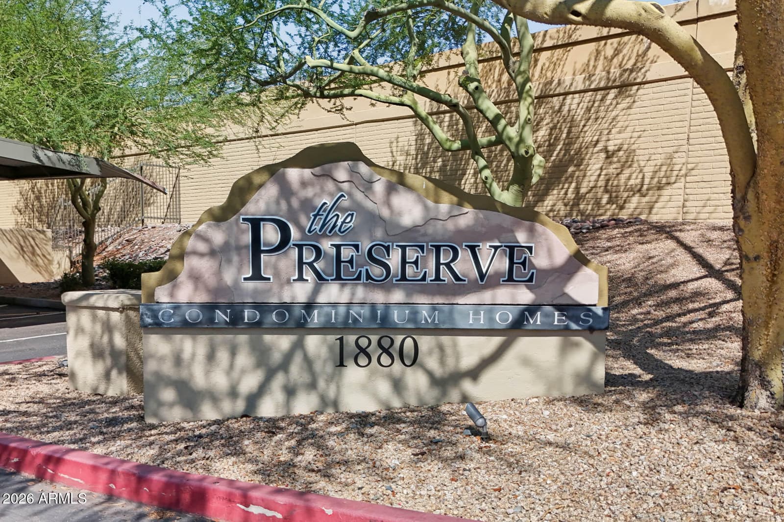 1880 E Morten Avenue 214, Phoenix, AZ 85020 — photo 19 of 22