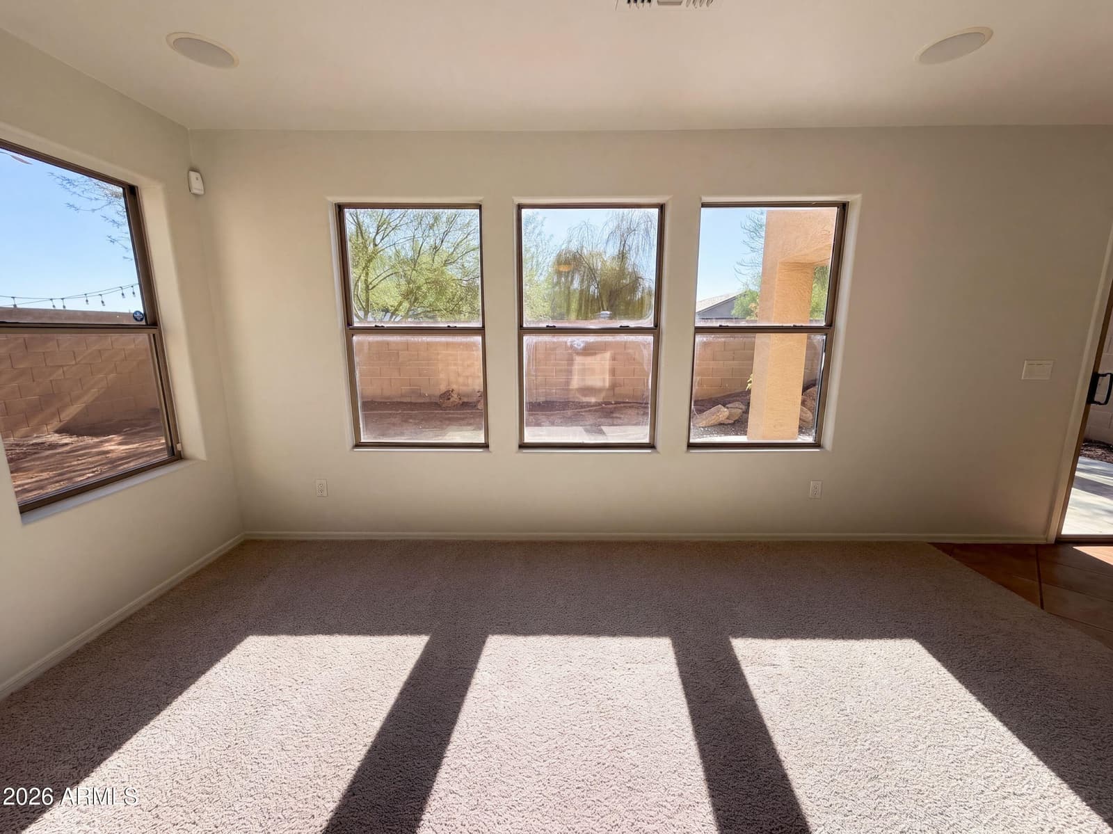8537 N 63rd Drive, Glendale, AZ 85302 — photo 6 of 34