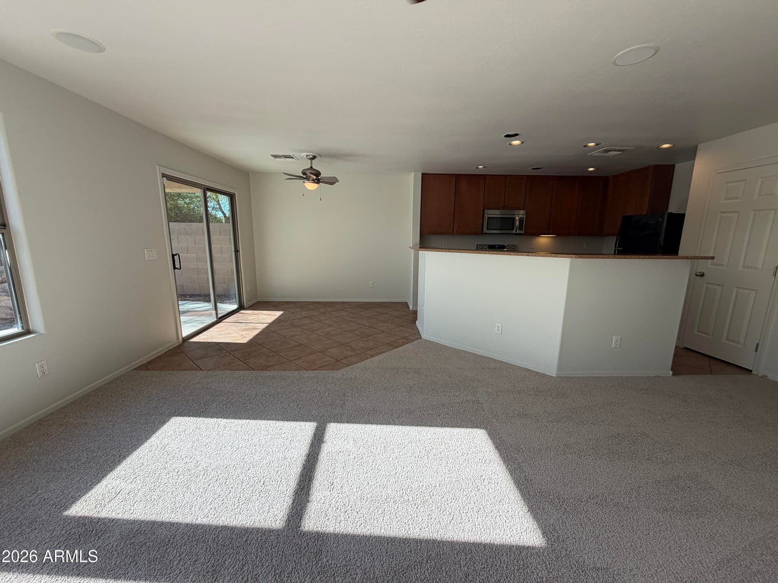 8537 N 63rd Drive, Glendale, AZ 85302 — photo 10 of 34