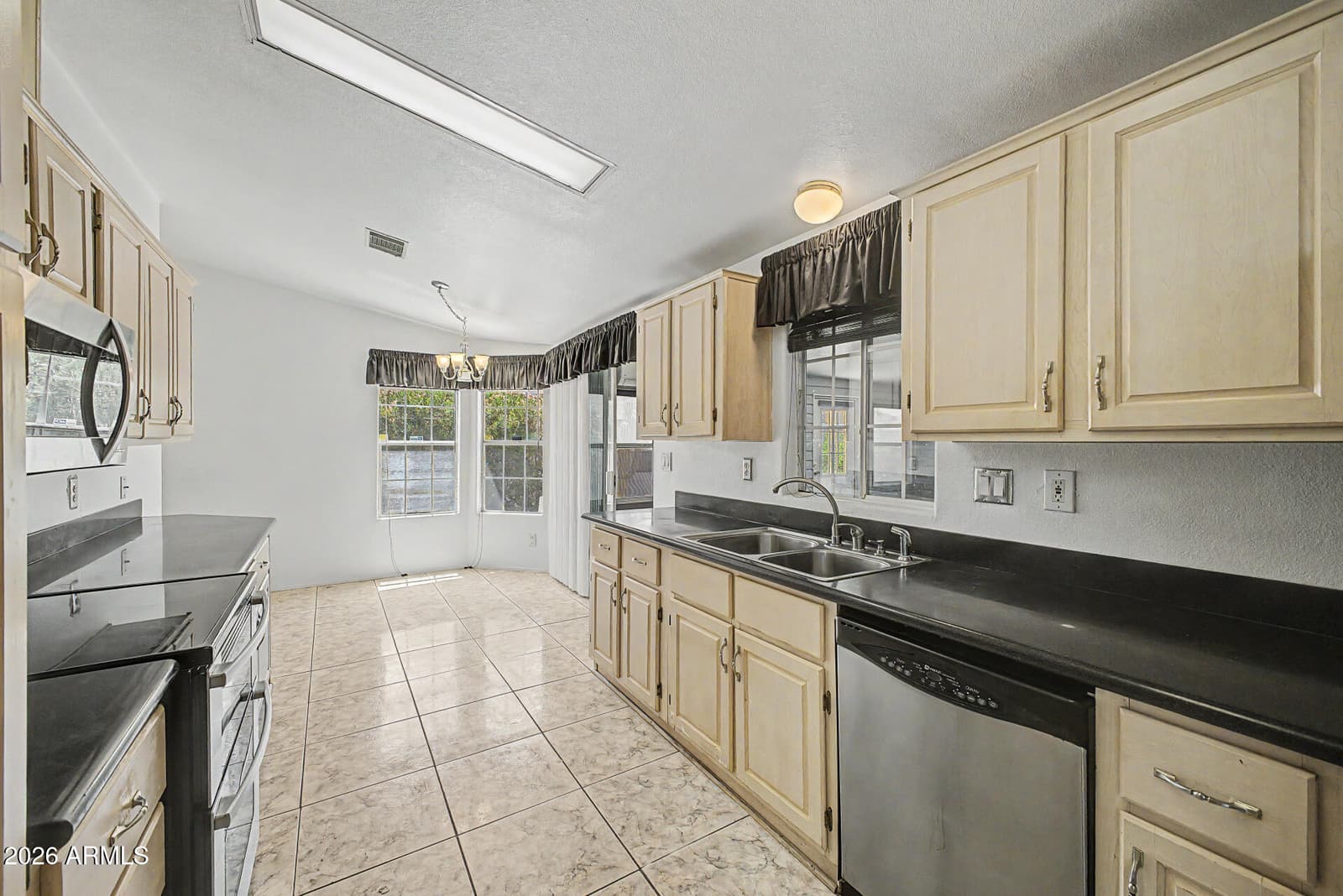 2550 S Ellsworth Road 225, Mesa, AZ 85209 — photo 10 of 24