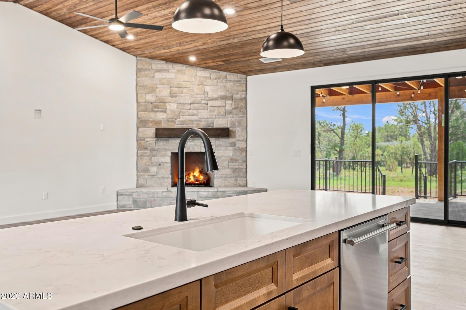 4322 Durango Drive, Happy Jack, AZ 86024 — photo 13 of 44