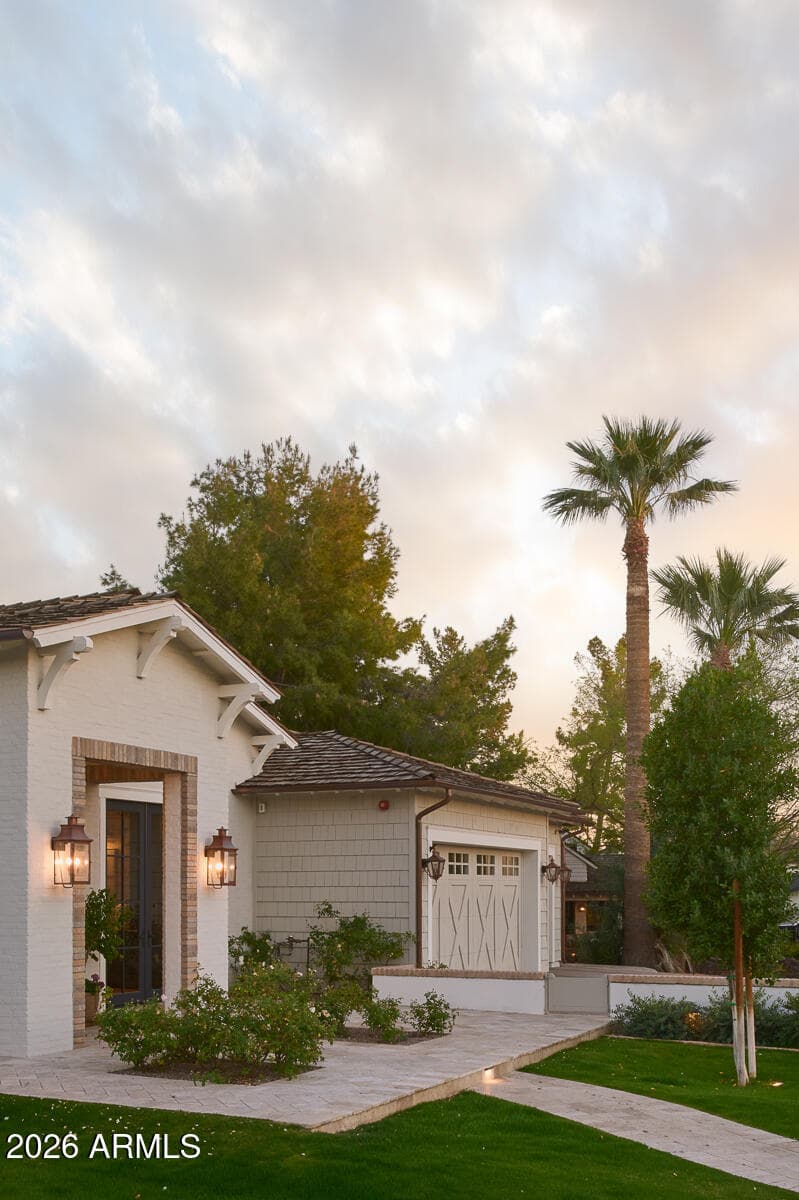 4145 N Jokake Drive, Scottsdale, AZ 85251 — photo 4 of 40