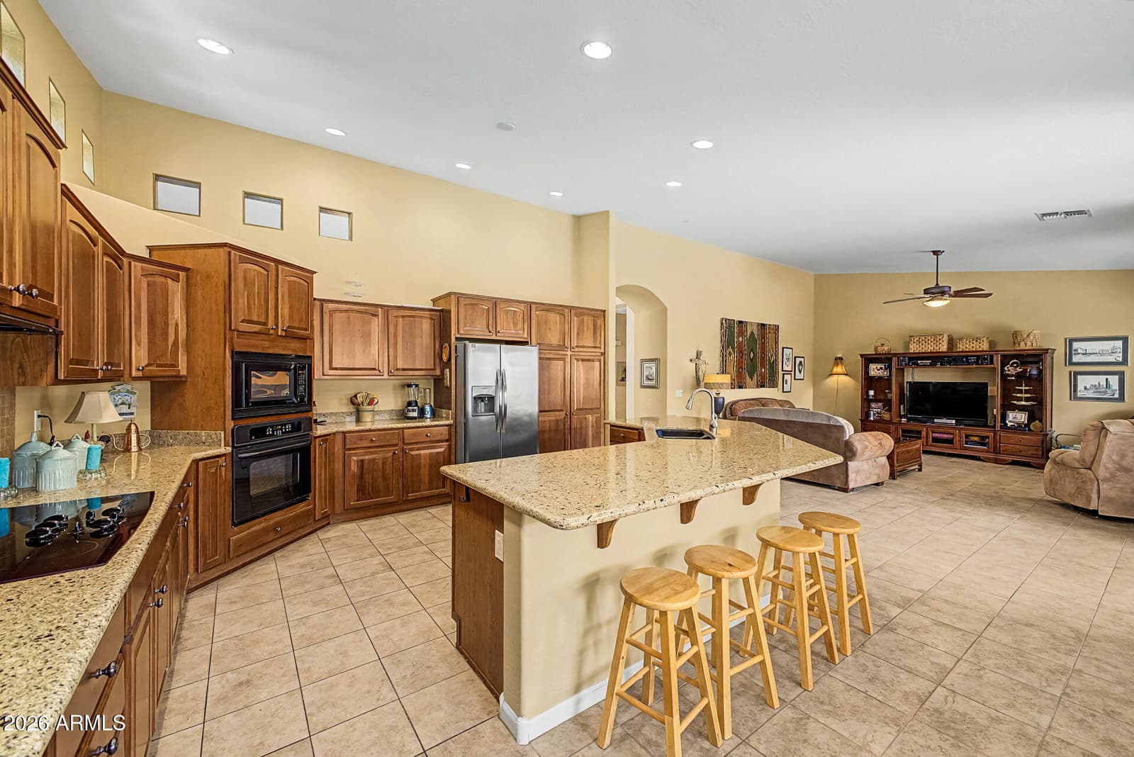 25102 S Lakeway Drive, Sun Lakes, AZ 85248 — photo 12 of 36