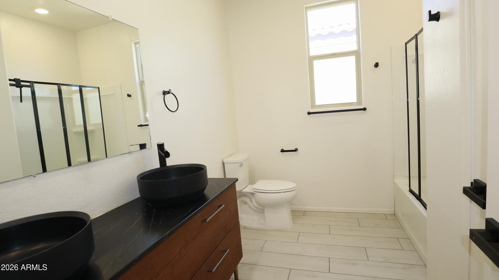 2413 W Sunland Avenue, Phoenix, AZ 85041 — photo 23 of 62