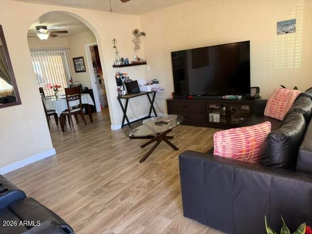 812 W Villa Rita Drive, Phoenix, AZ 85023 — photo 4 of 35