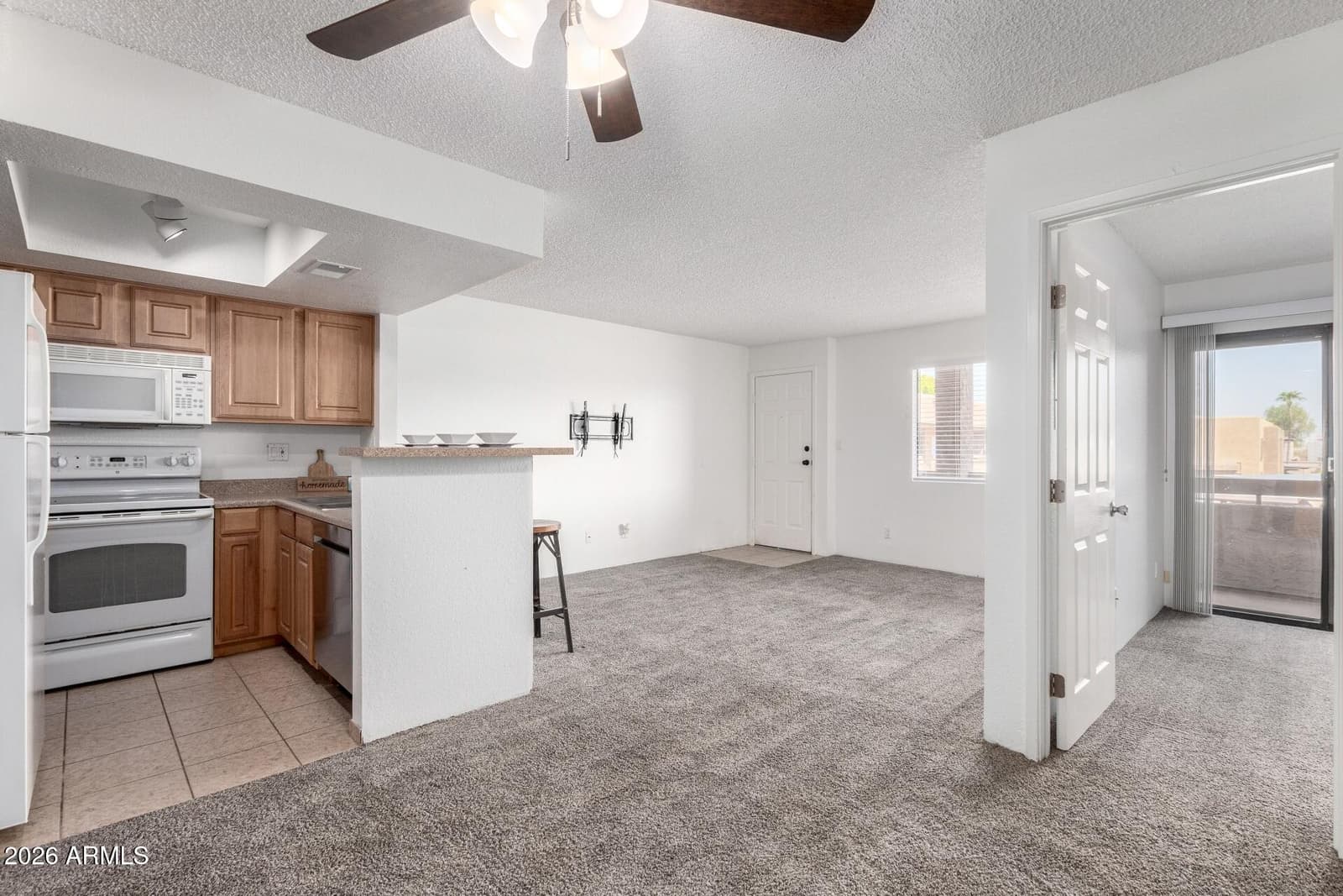 3601 W Tierra Buena Lane 227, Phoenix, AZ 85053 — photo 8 of 27
