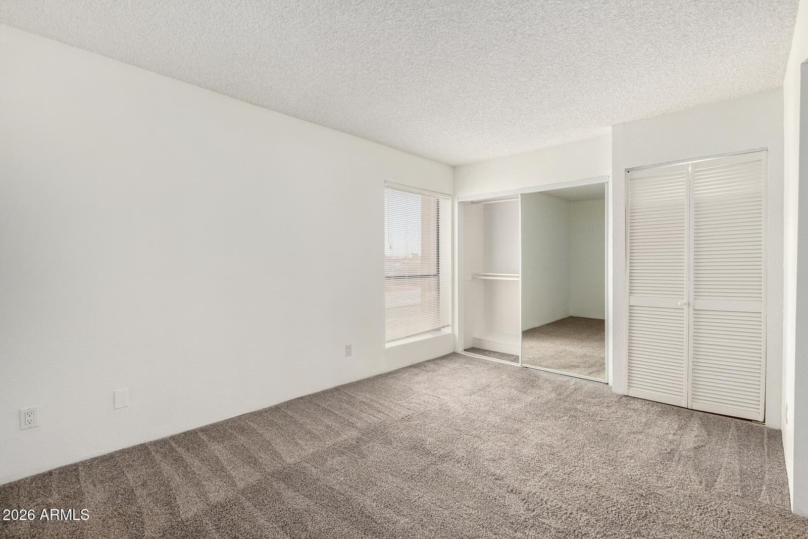 3601 W Tierra Buena Lane 227, Phoenix, AZ 85053 — photo 14 of 27
