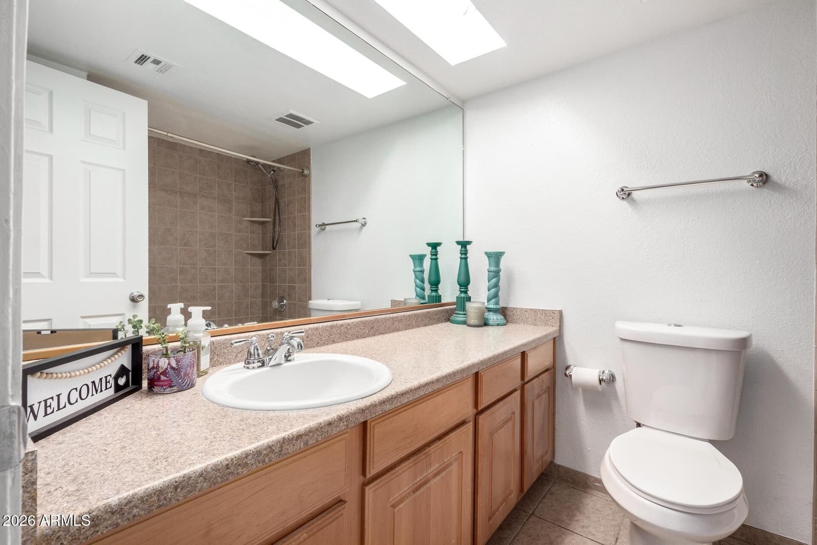 3601 W Tierra Buena Lane 227, Phoenix, AZ 85053 — photo 20 of 27