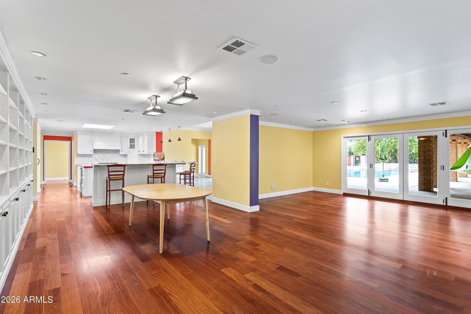 8219 N 74th Place, Scottsdale, AZ 85258 — photo 10 of 29