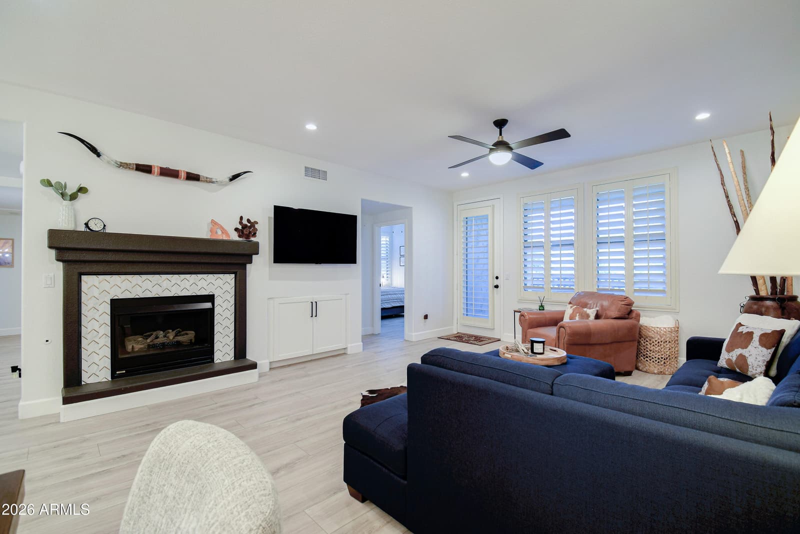 15221 N Clubgate Drive 2023, Scottsdale, AZ 85254 — photo 9 of 39