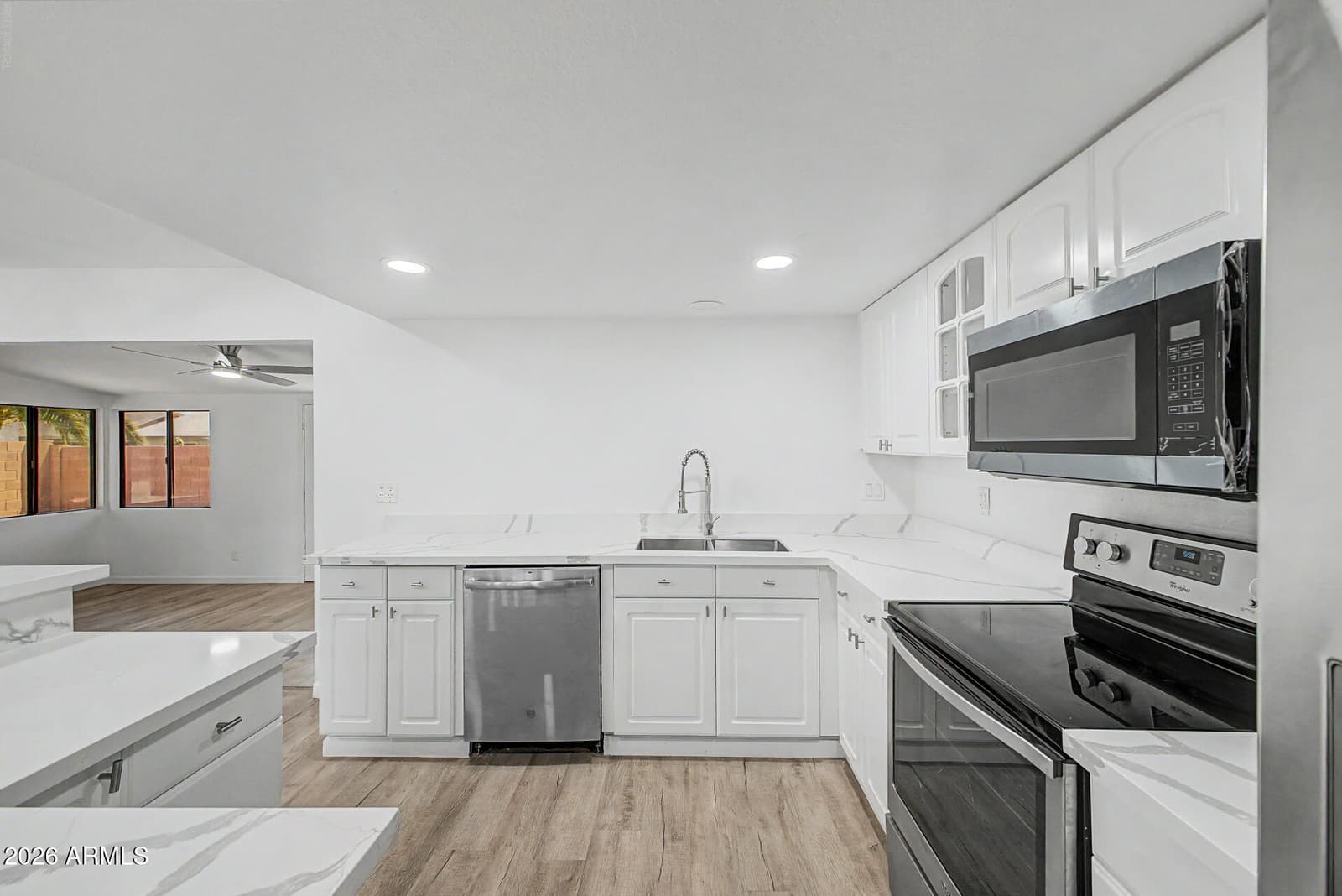 2613 E Michigan Avenue, Phoenix, AZ 85032 — photo 13 of 25