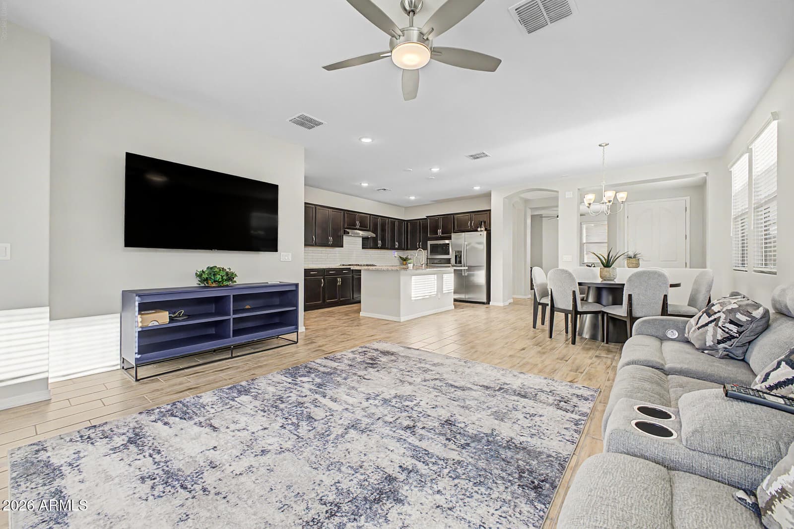 15130 W Moreland Street, Goodyear, AZ 85338 — photo 10 of 41
