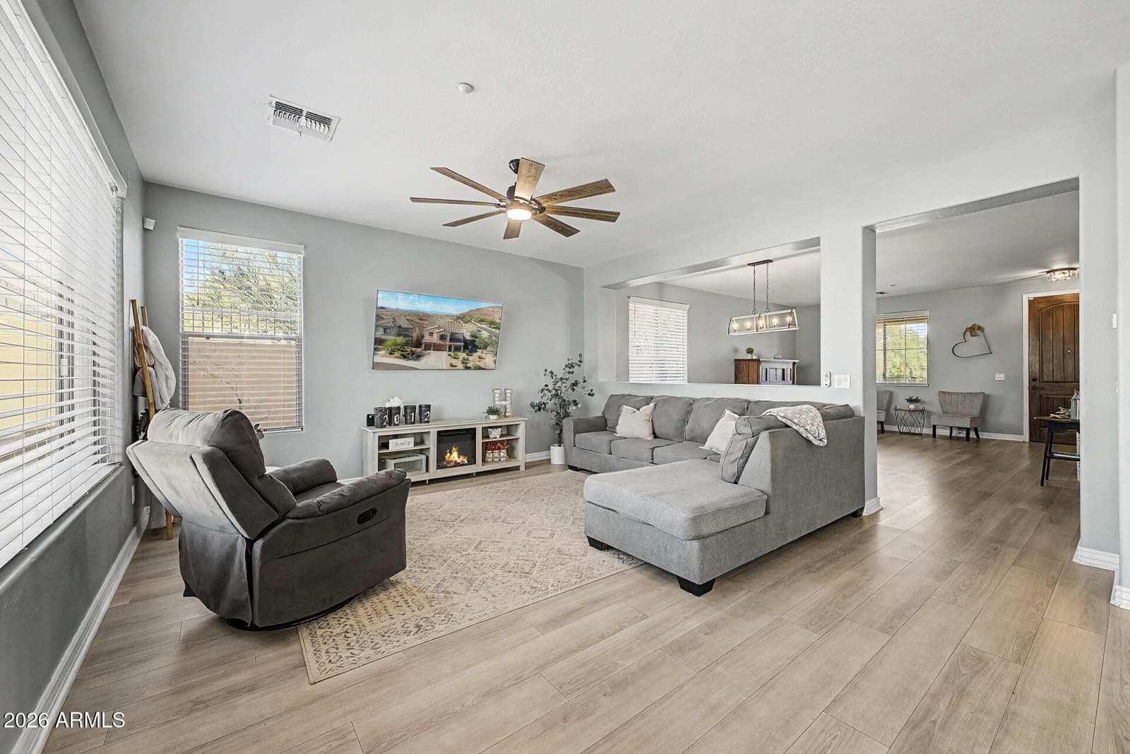 9102 W White Feather Lane, Peoria, AZ 85383 — photo 7 of 32