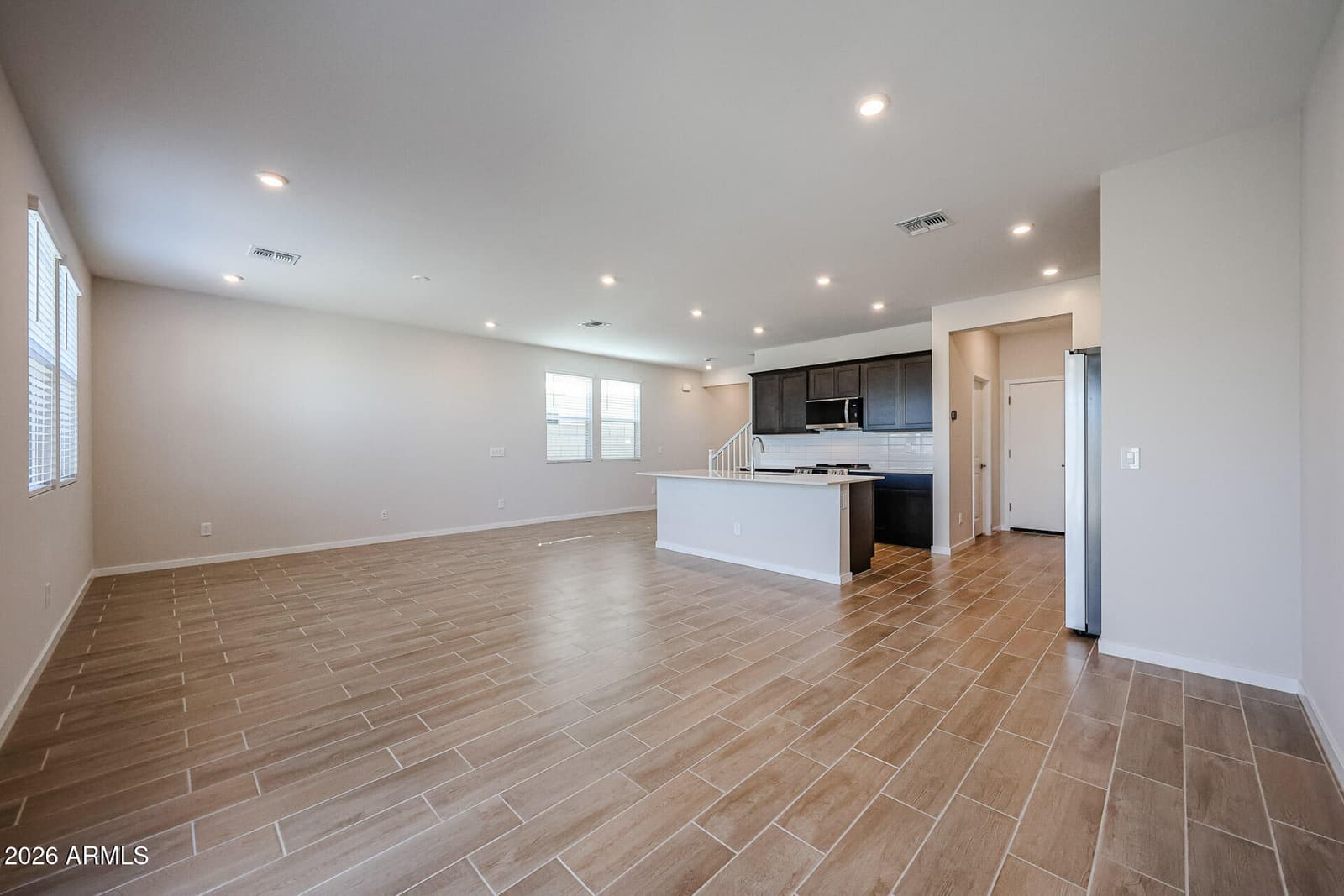 17368 W Villa Hermosa Lane, Surprise, AZ 85387 — photo 9 of 31