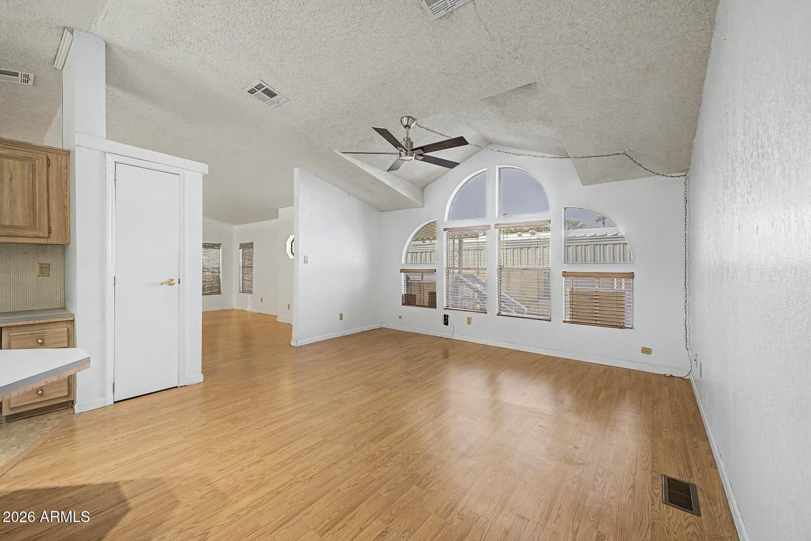 2650 W Union Hills Drive 55, Phoenix, AZ 85027 — photo 13 of 36