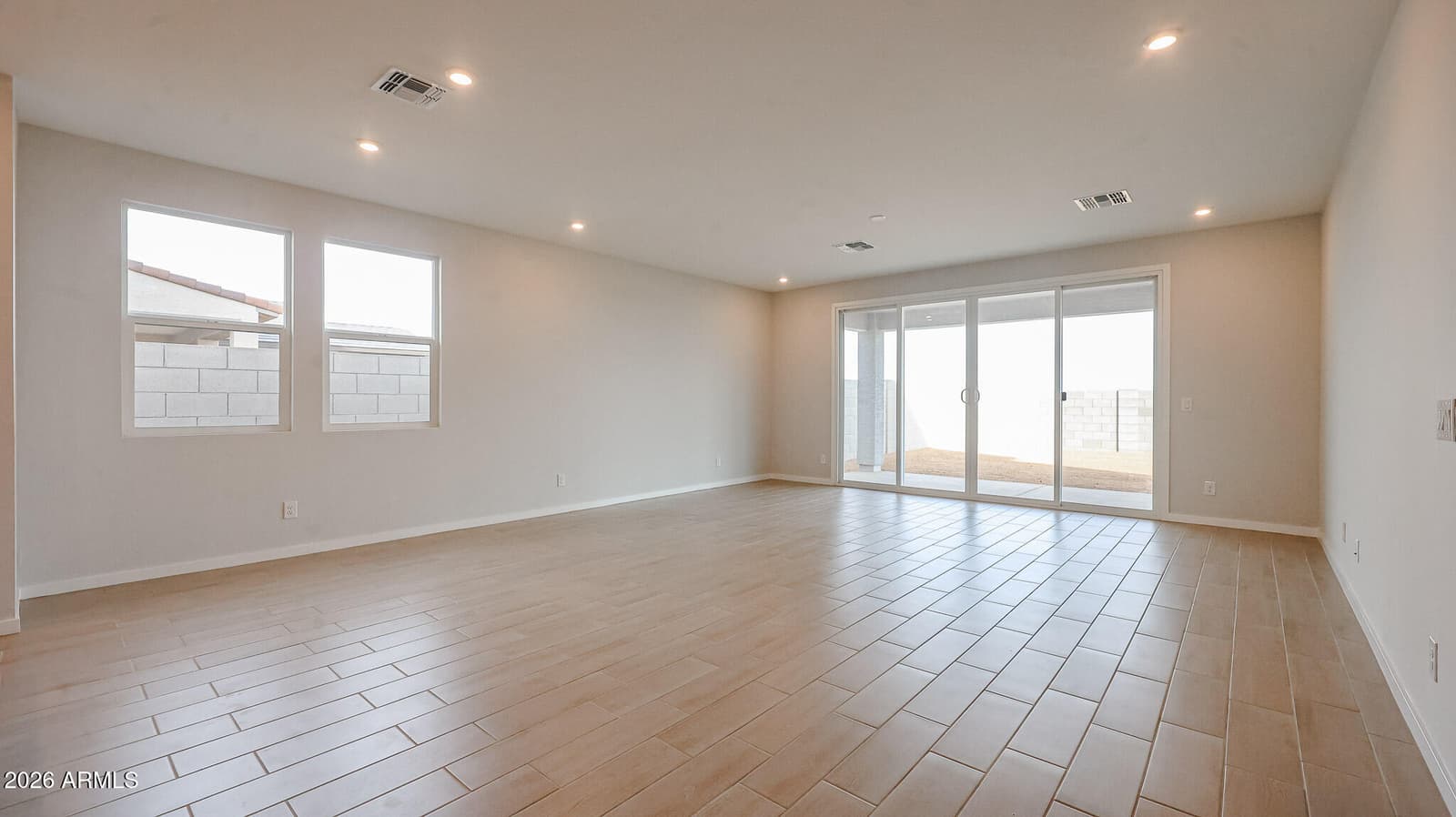 23022 W Irma Lane, Surprise, AZ 85387 — photo 10 of 32