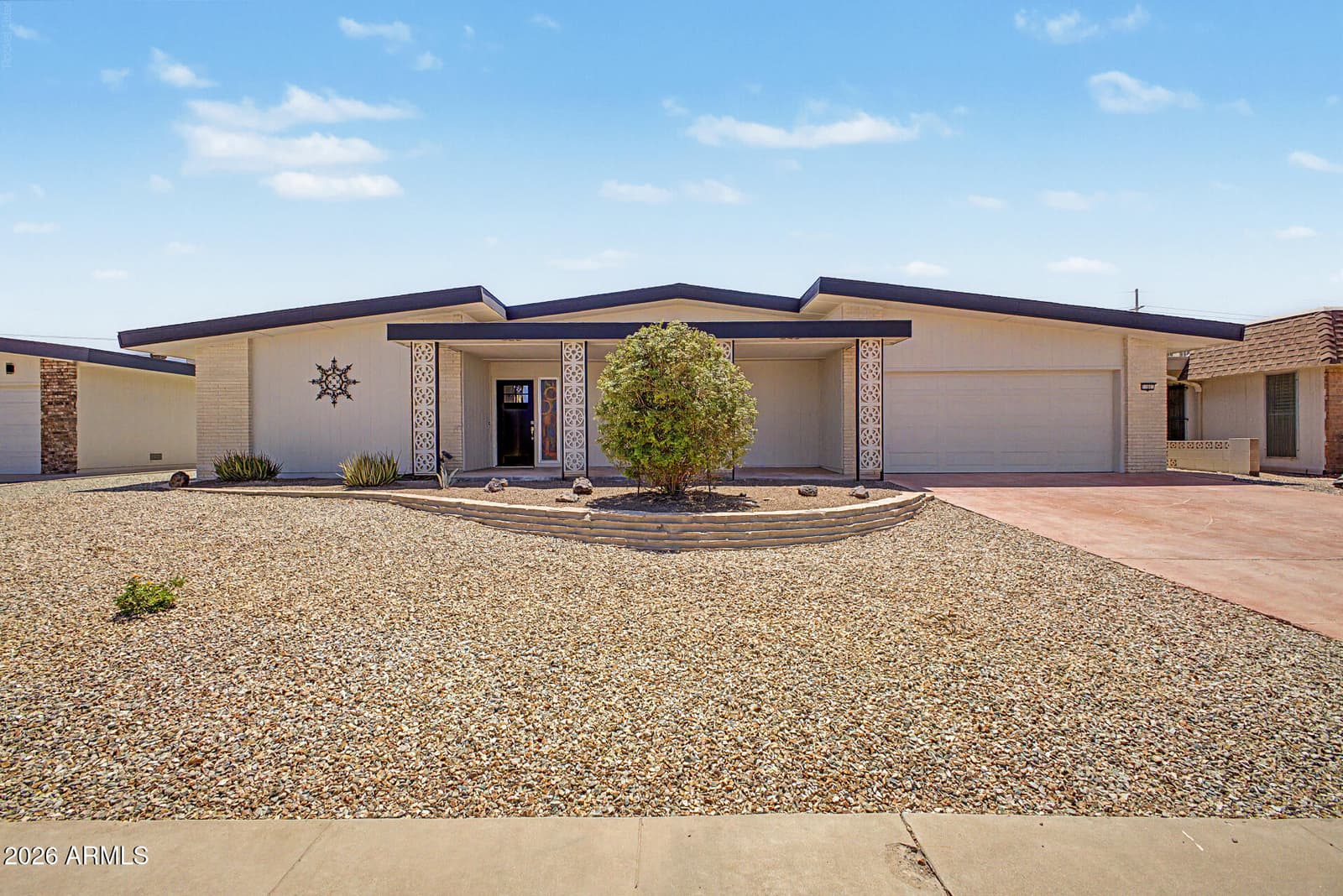 11001 W Granada Drive, Sun City, AZ 85373 — photo 1 of 34