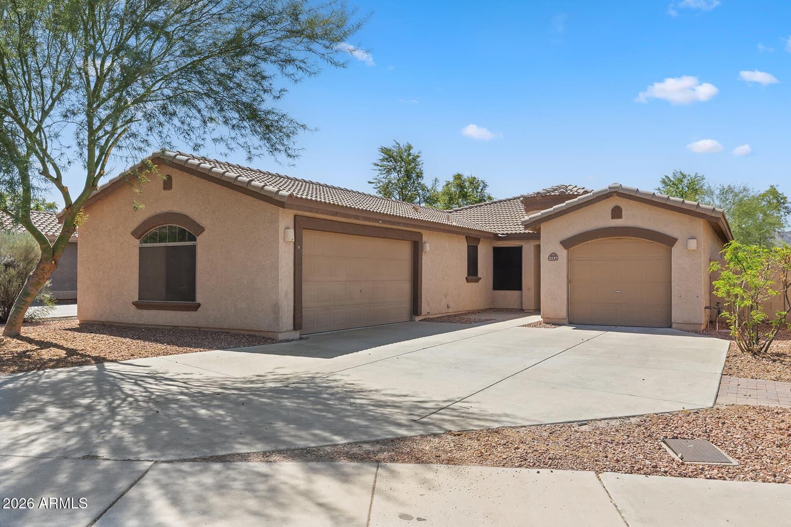2537 W Darrel Road, Phoenix, AZ 85041 — photo 1 of 65