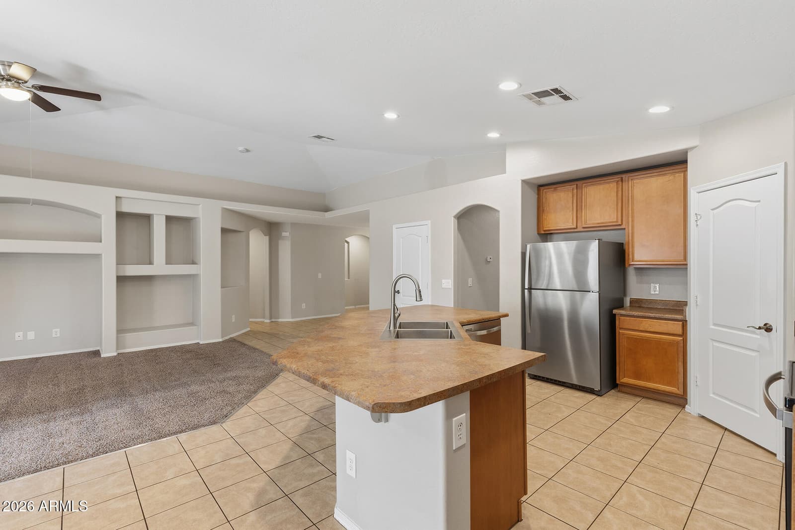 2537 W Darrel Road, Phoenix, AZ 85041 — photo 21 of 65