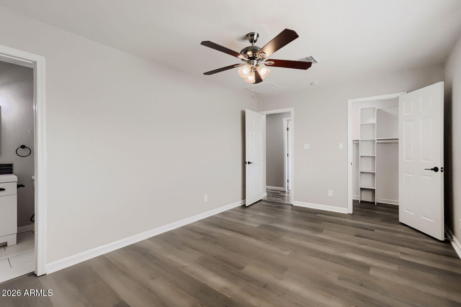 5755 W Sunnyside Drive, Glendale, AZ 85304 — photo 21 of 32