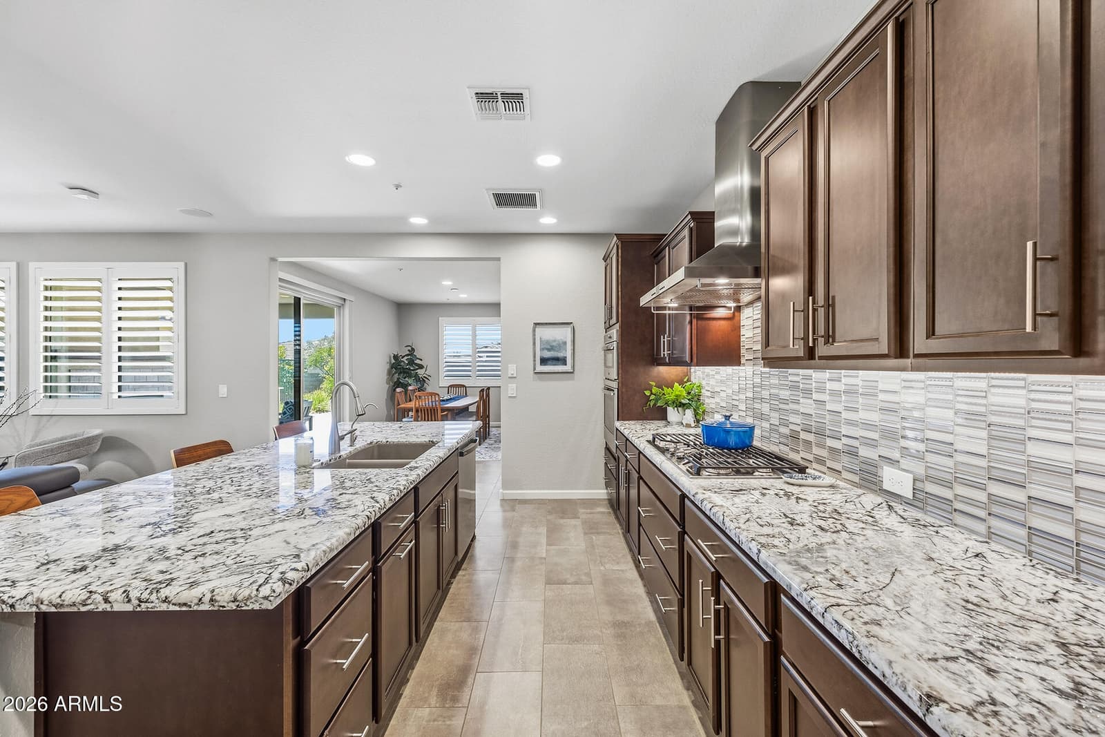 13335 W Milton Drive, Peoria, AZ 85383 — photo 10 of 52