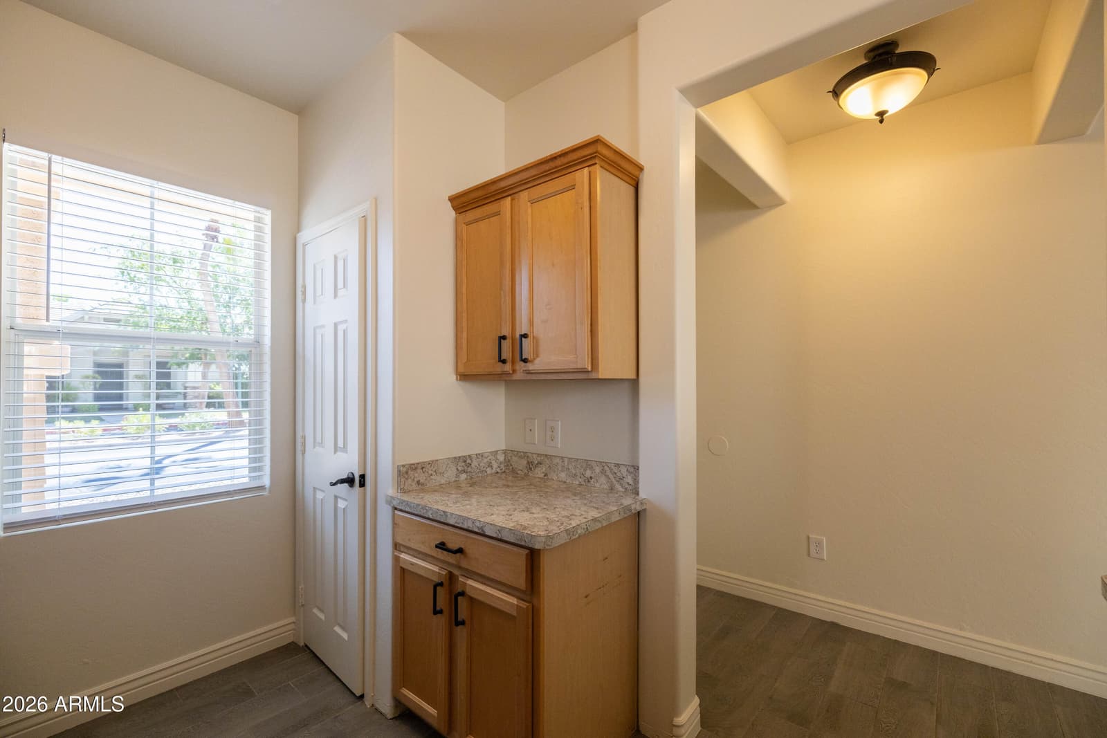 2242 S Barrington, Mesa, AZ 85209 — photo 11 of 34
