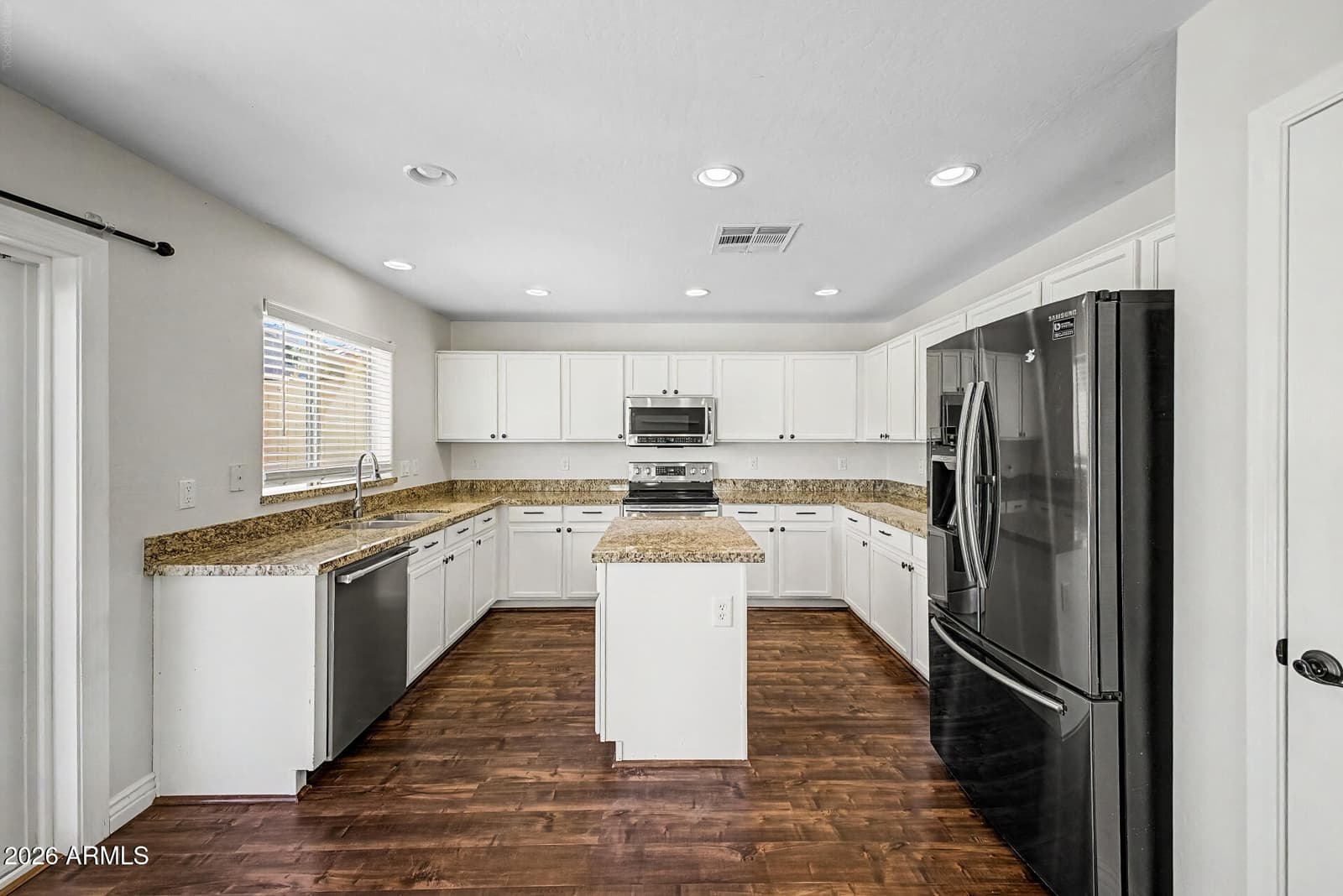 6509 W Red Fox Road, Phoenix, AZ 85083 — photo 14 of 42