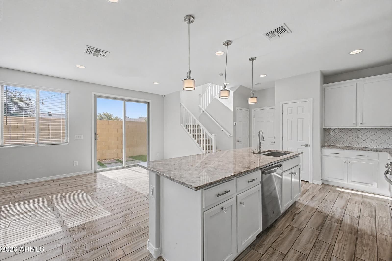 1724 S 82nd Place, Mesa, AZ 85209 — photo 10 of 39