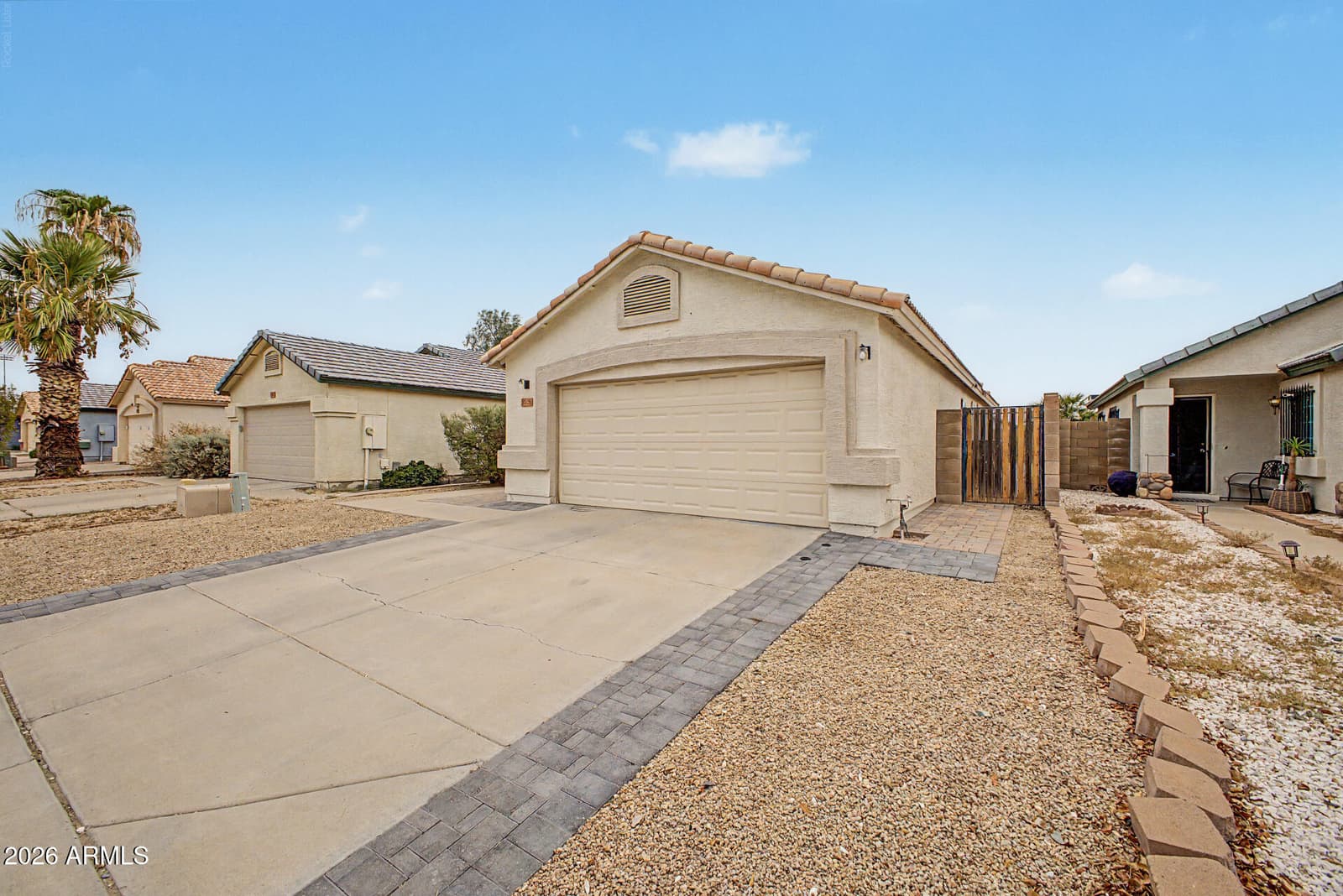 3035 W Covey Lane, Phoenix, AZ 85027 — photo 5 of 30