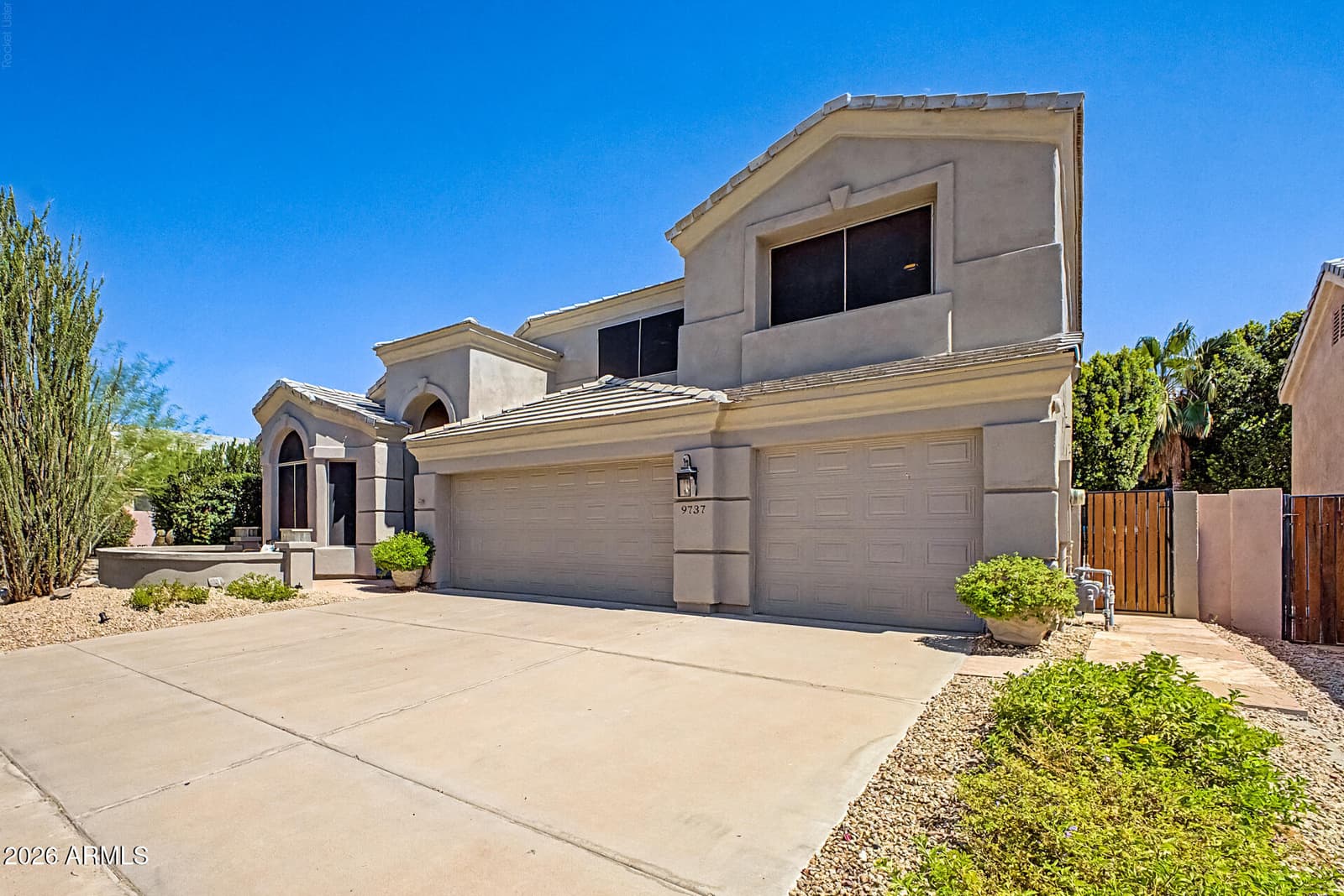 9737 E Celtic Drive, Scottsdale, AZ 85260 — photo 3 of 62