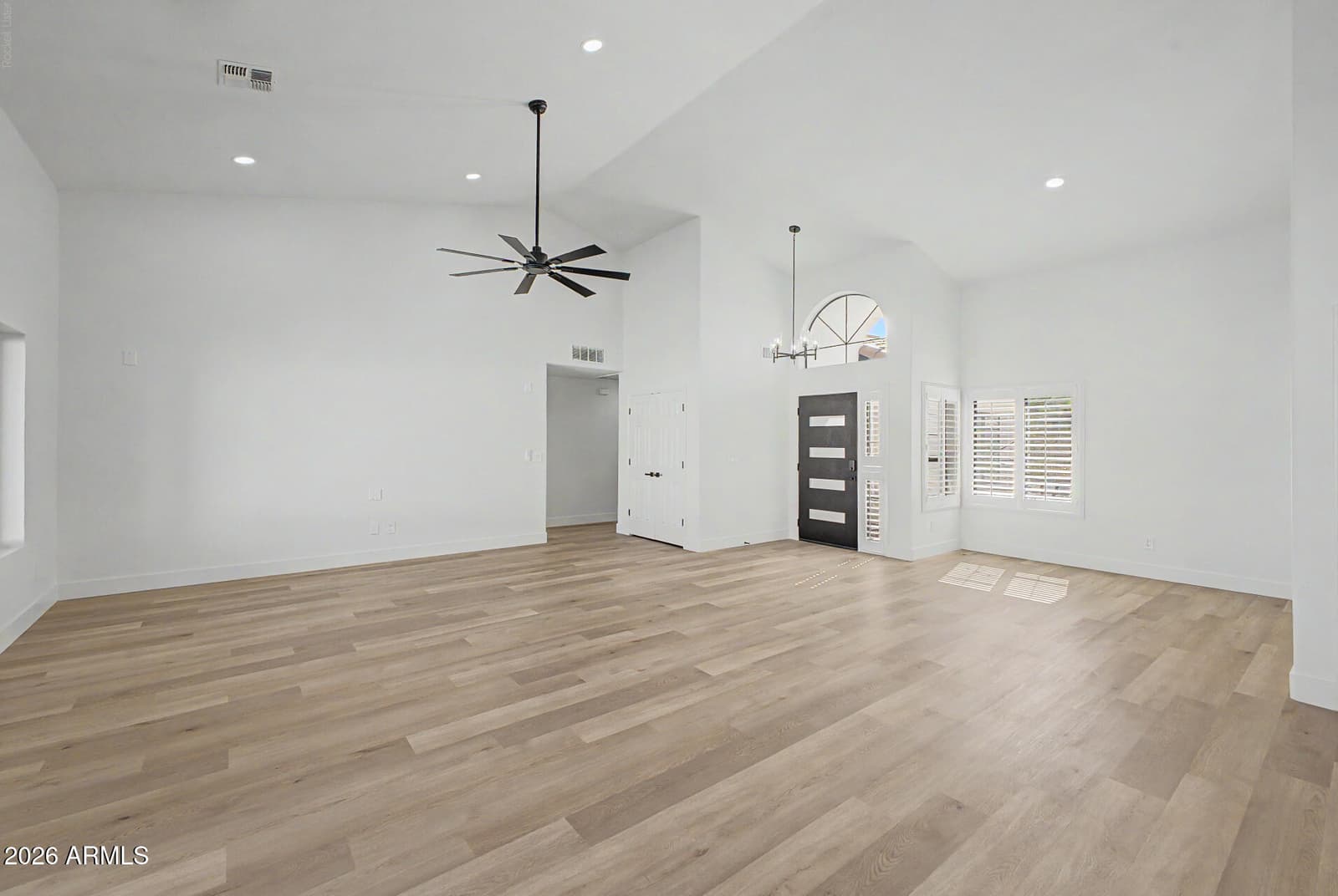 13253 S 35th Court, Phoenix, AZ 85044 — photo 7 of 36