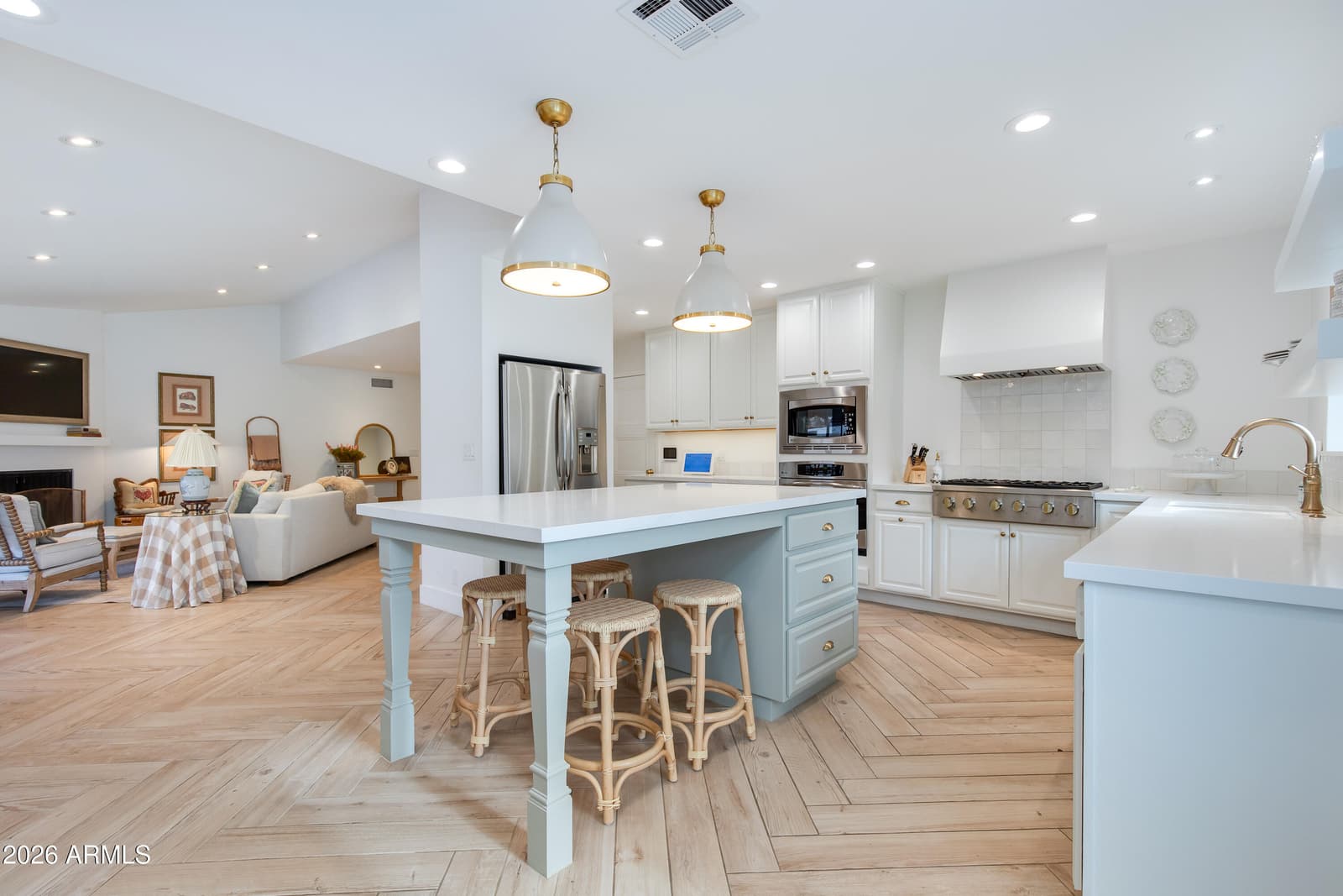 1106 E Wagon Wheel Drive, Phoenix, AZ 85020 — photo 15 of 49