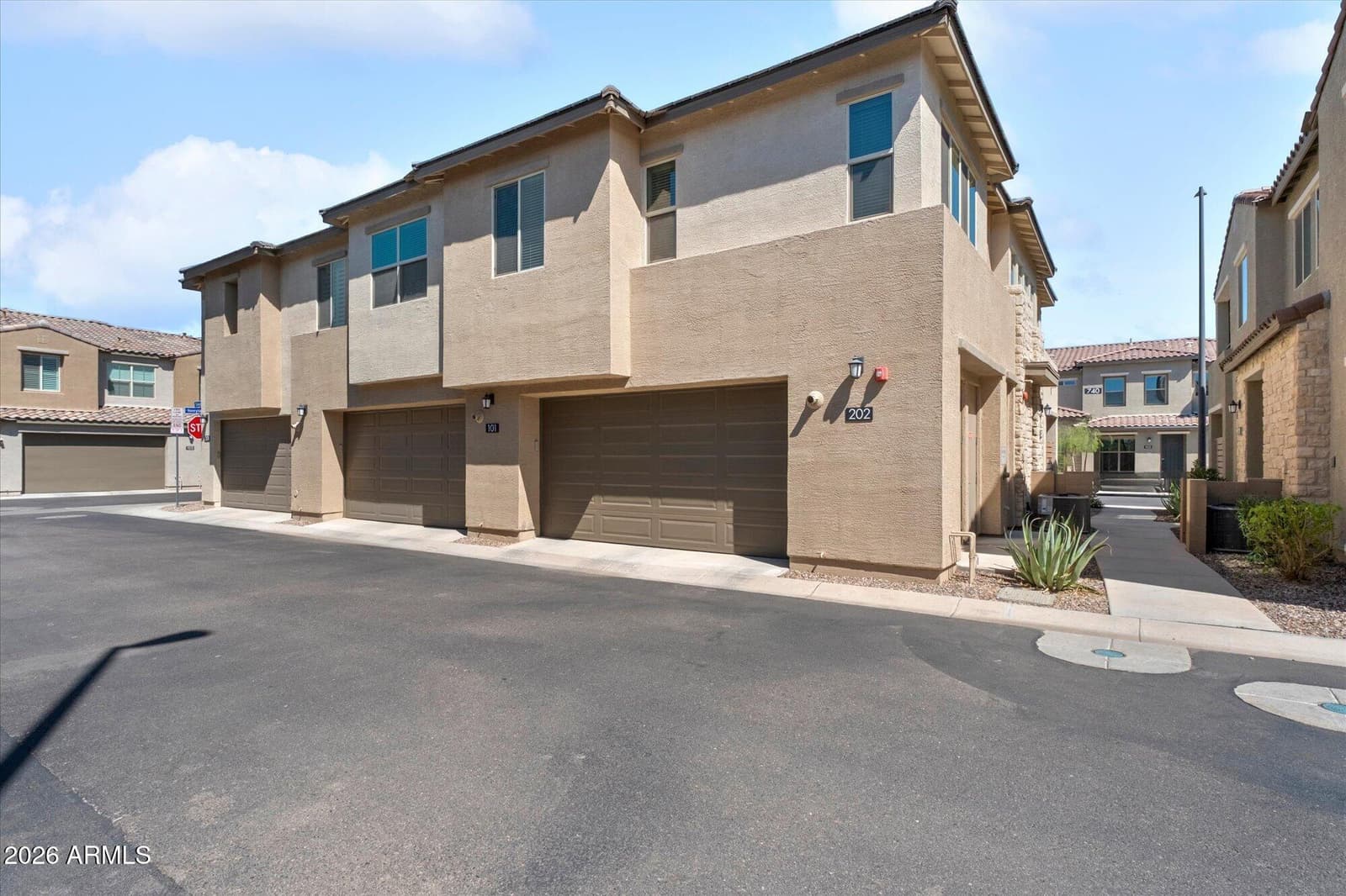 733 E Lark Street 202, Gilbert, AZ 85297 — photo 25 of 37